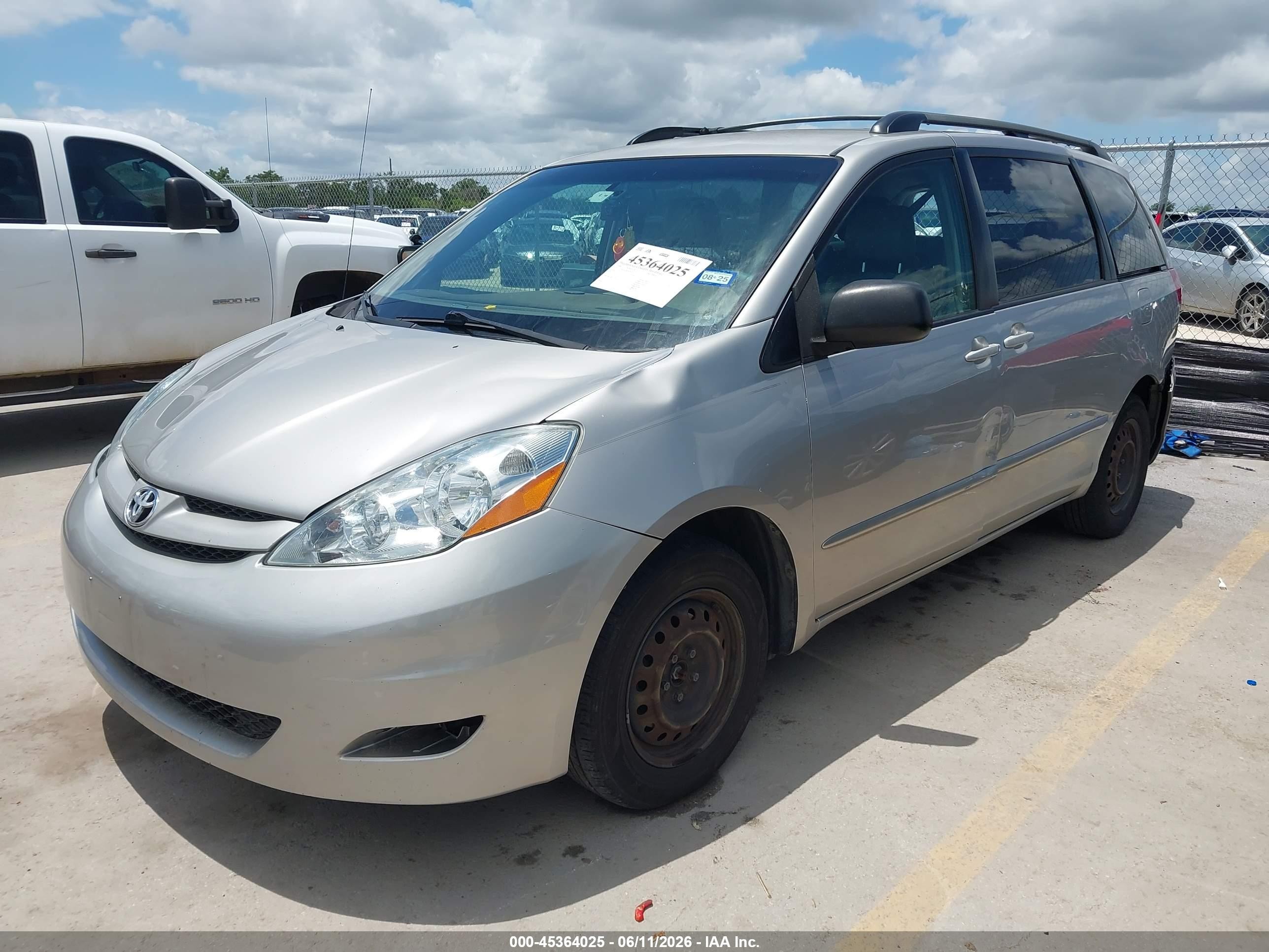 2008 Toyota Sienna Le Gold vin: 5TDZK23C38S103814