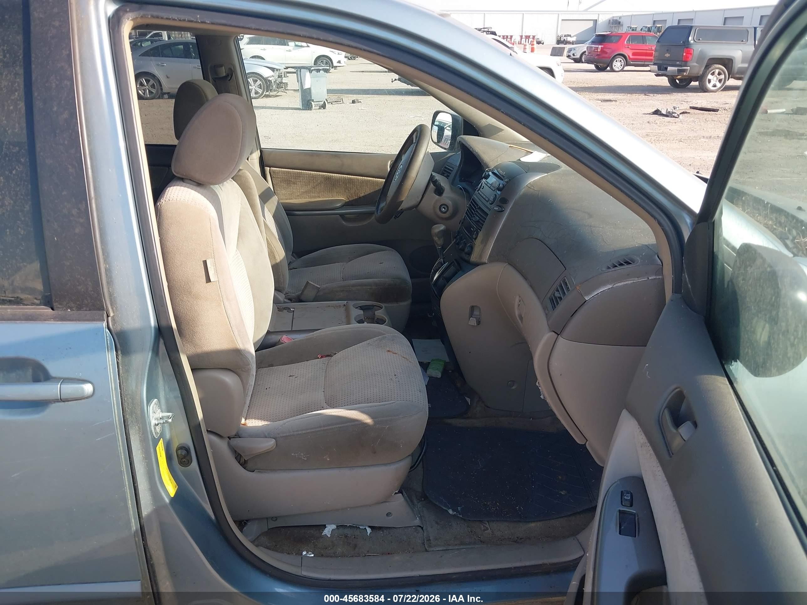 2008 Toyota Sienna Le Blue vin: 5TDZK23C38S123397