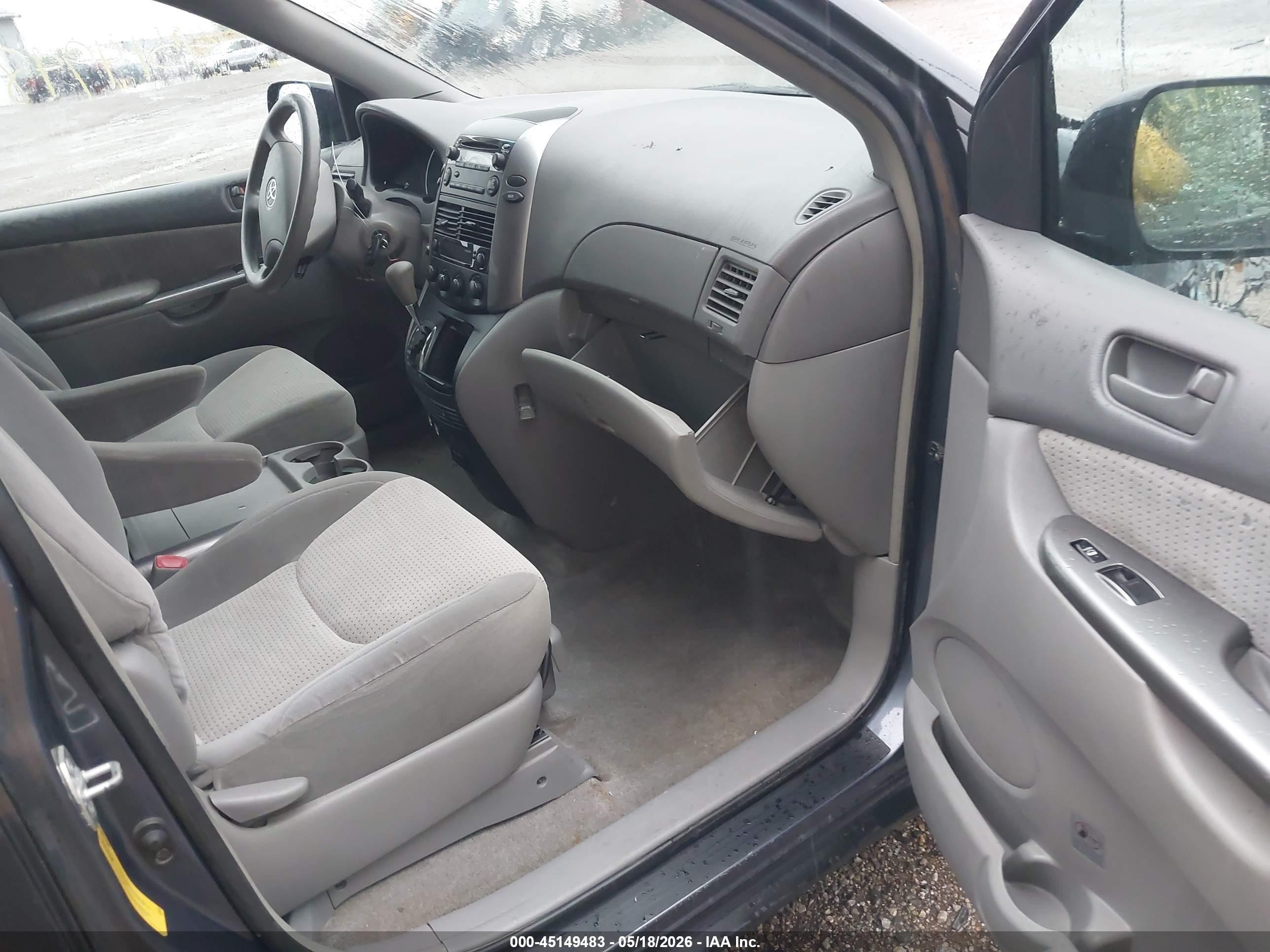 2008 Toyota Sienna Le Blue vin: 5TDZK23C38S135355