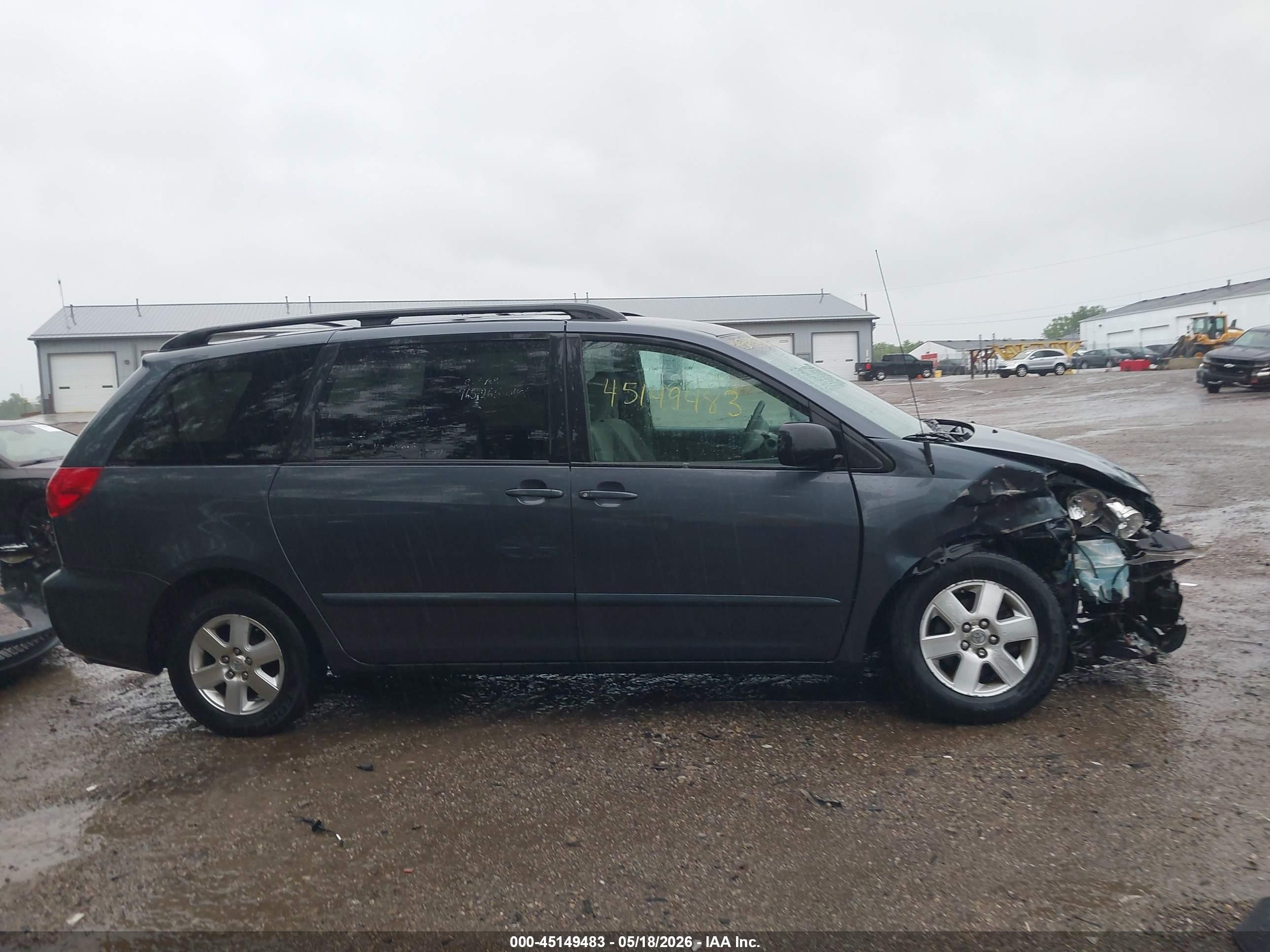 2008 Toyota Sienna Le Blue vin: 5TDZK23C38S135355