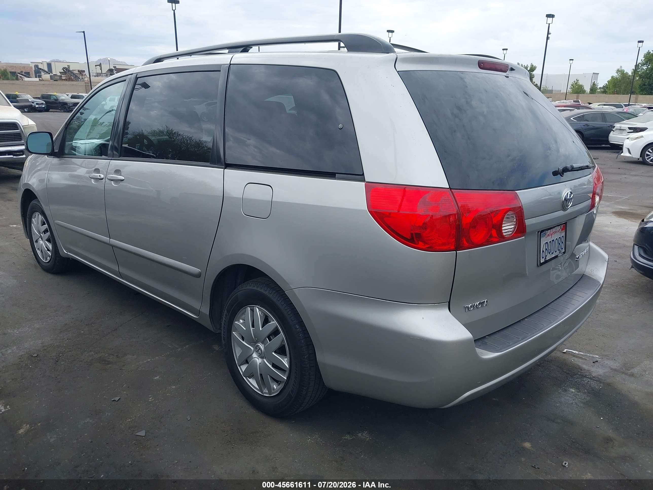 2008 Toyota Sienna Le Silver vin: 5TDZK23C38S144217