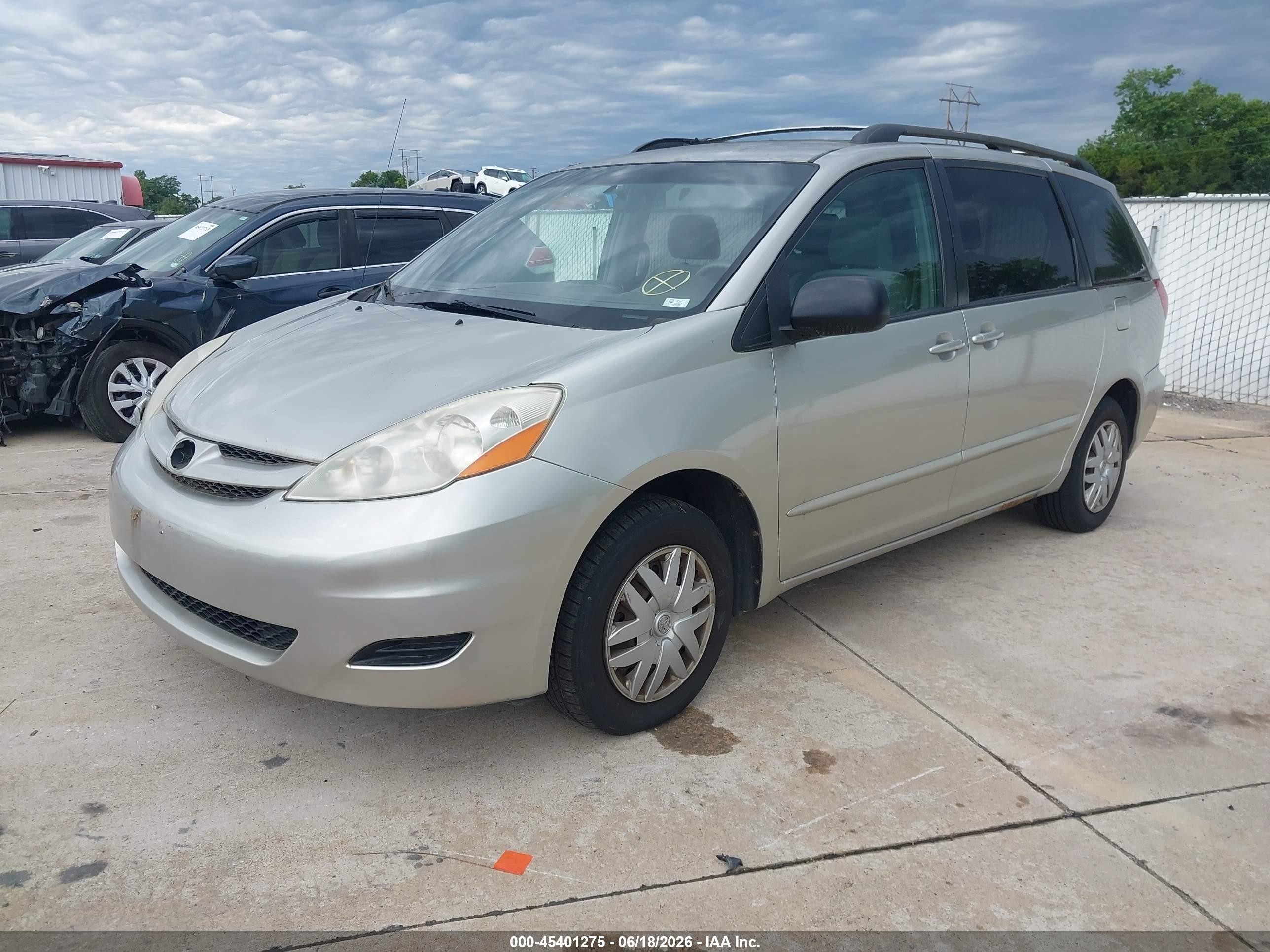 2008 Toyota Sienna Le Beige vin: 5TDZK23C38S154326