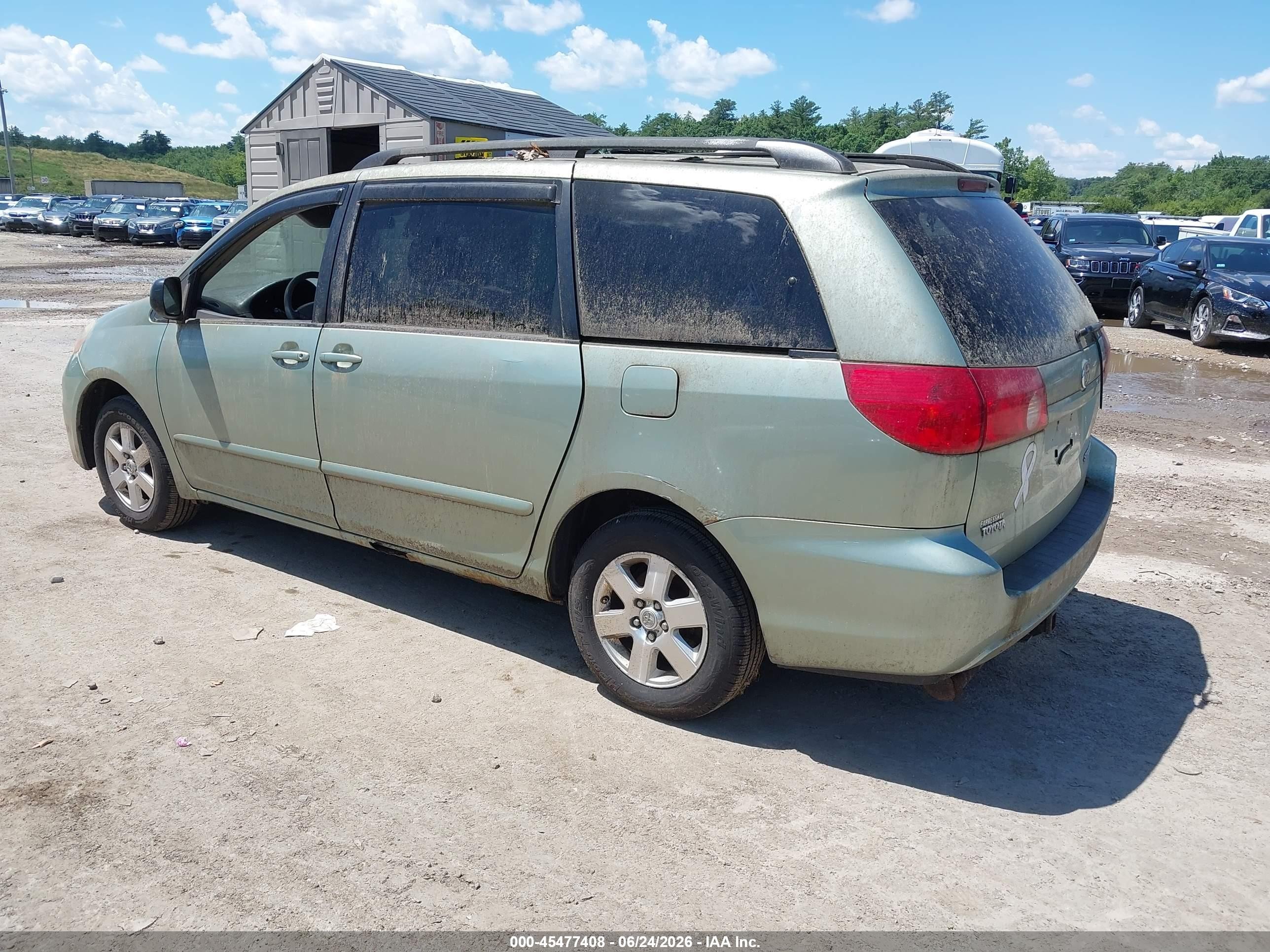 2008 Toyota Sienna Le Green vin: 5TDZK23C38S176701