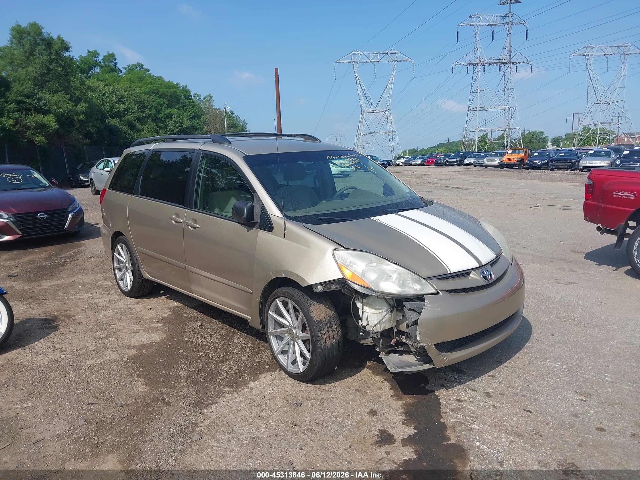 2008 Toyota Sienna Le Gold vin: 5TDZK23C38S207591