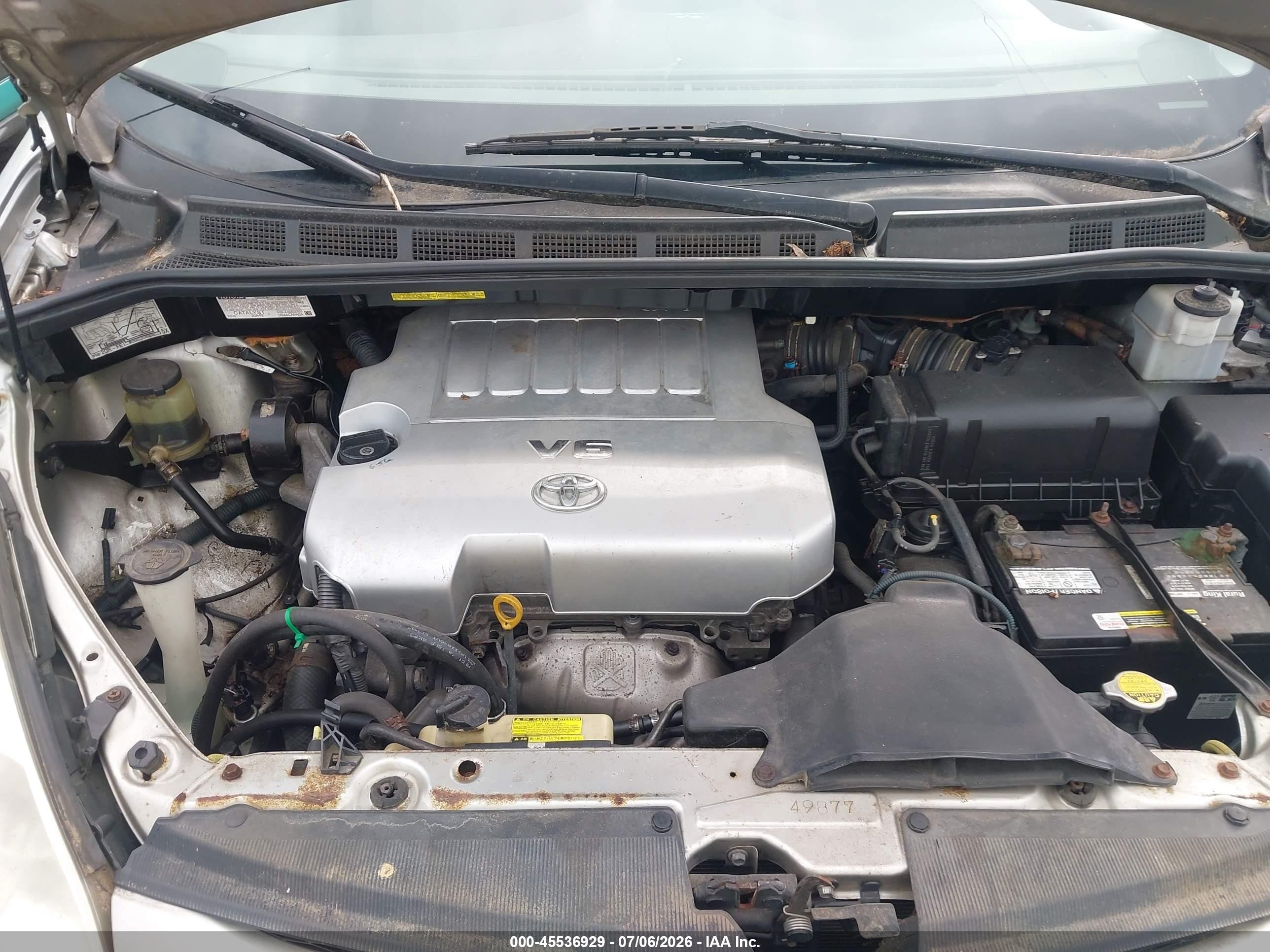 2008 Toyota Sienna Le Silver vin: 5TDZK23C38S211317
