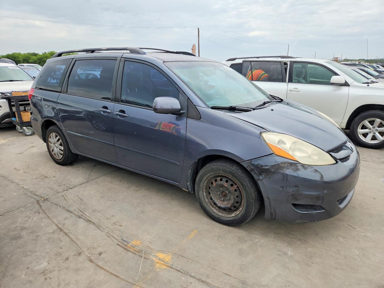 2009 Toyota Sienna Ce 7-passenger Gray vin: 5TDZK23C39S226014