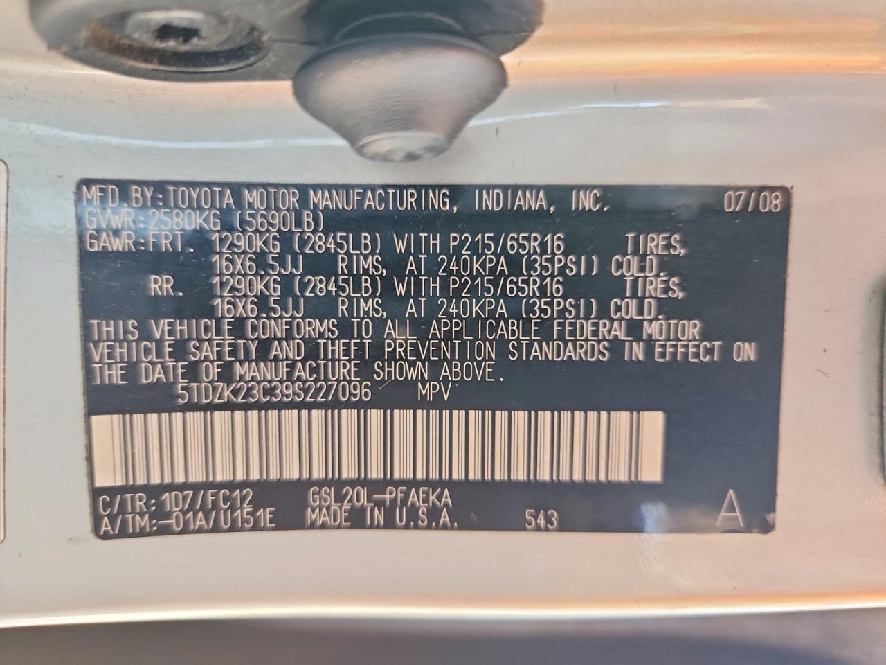 2009 Toyota Sienna Le 7-passenger Silver vin: 5TDZK23C39S227096