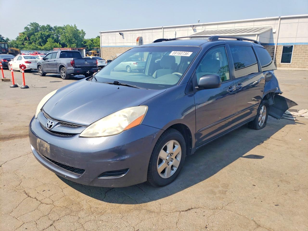 2009 Toyota Sienna Le 7-passenger Синий vin: 5TDZK23C39S235358