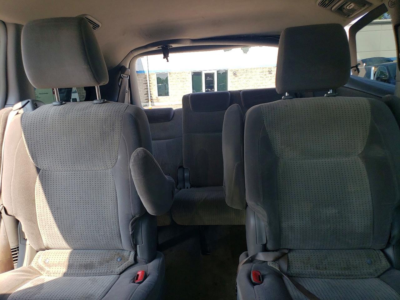 2009 Toyota Sienna Le 7-passenger Blue vin: 5TDZK23C39S235358