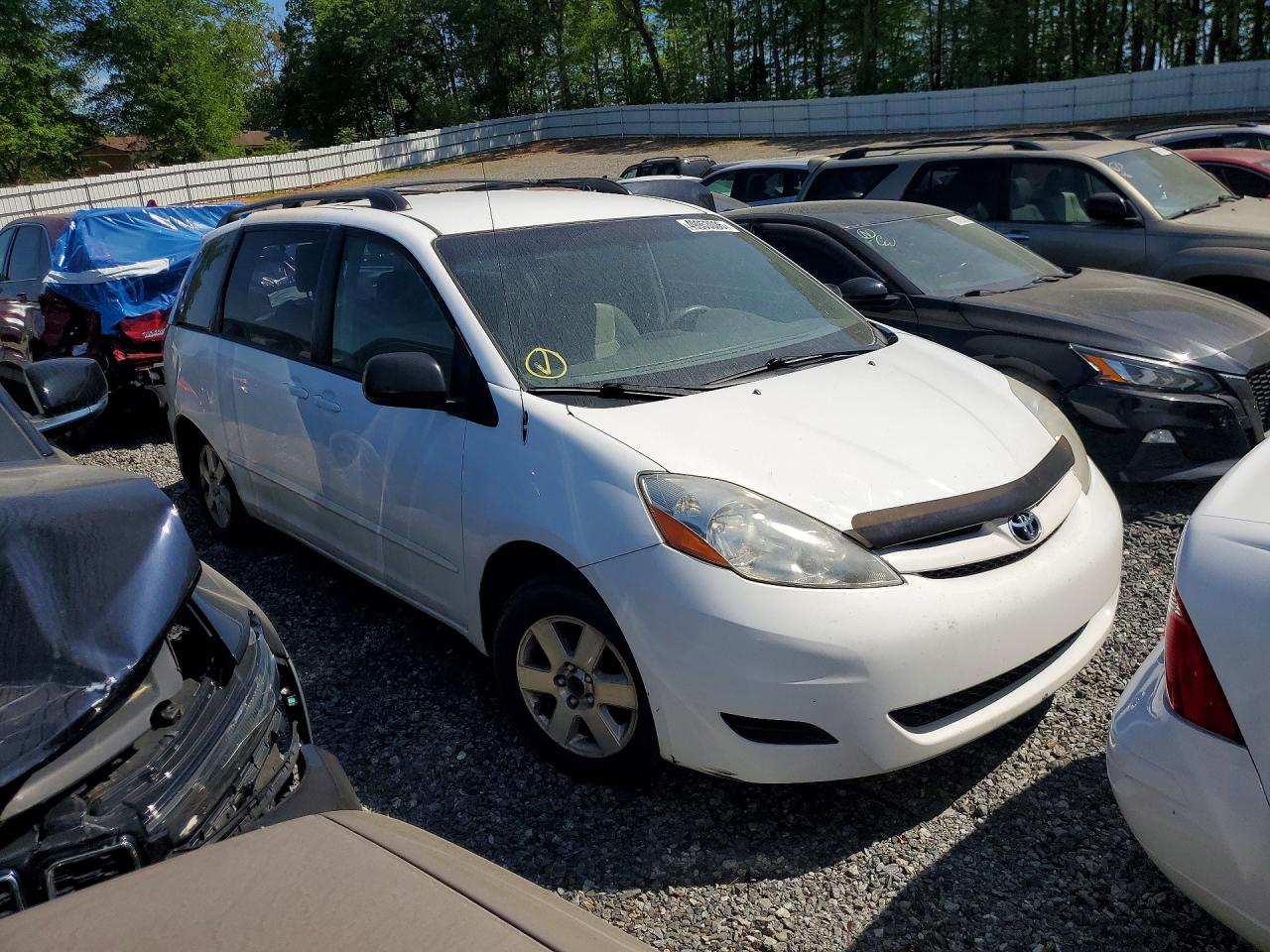2009 Toyota Sienna Le 7-passenger Белый vin: 5TDZK23C39S272670