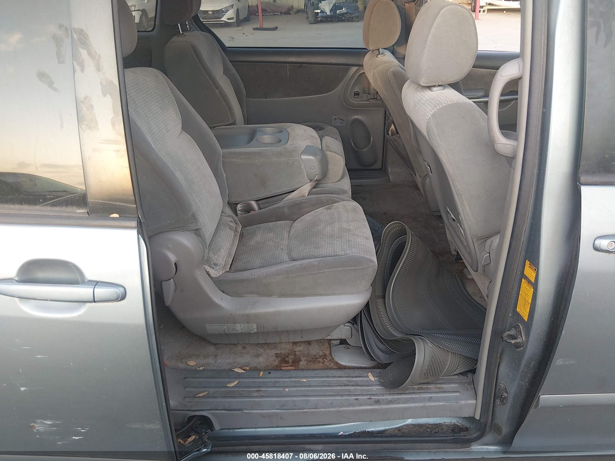 2007 Toyota Sienna Le Blue vin: 5TDZK23C47S026739