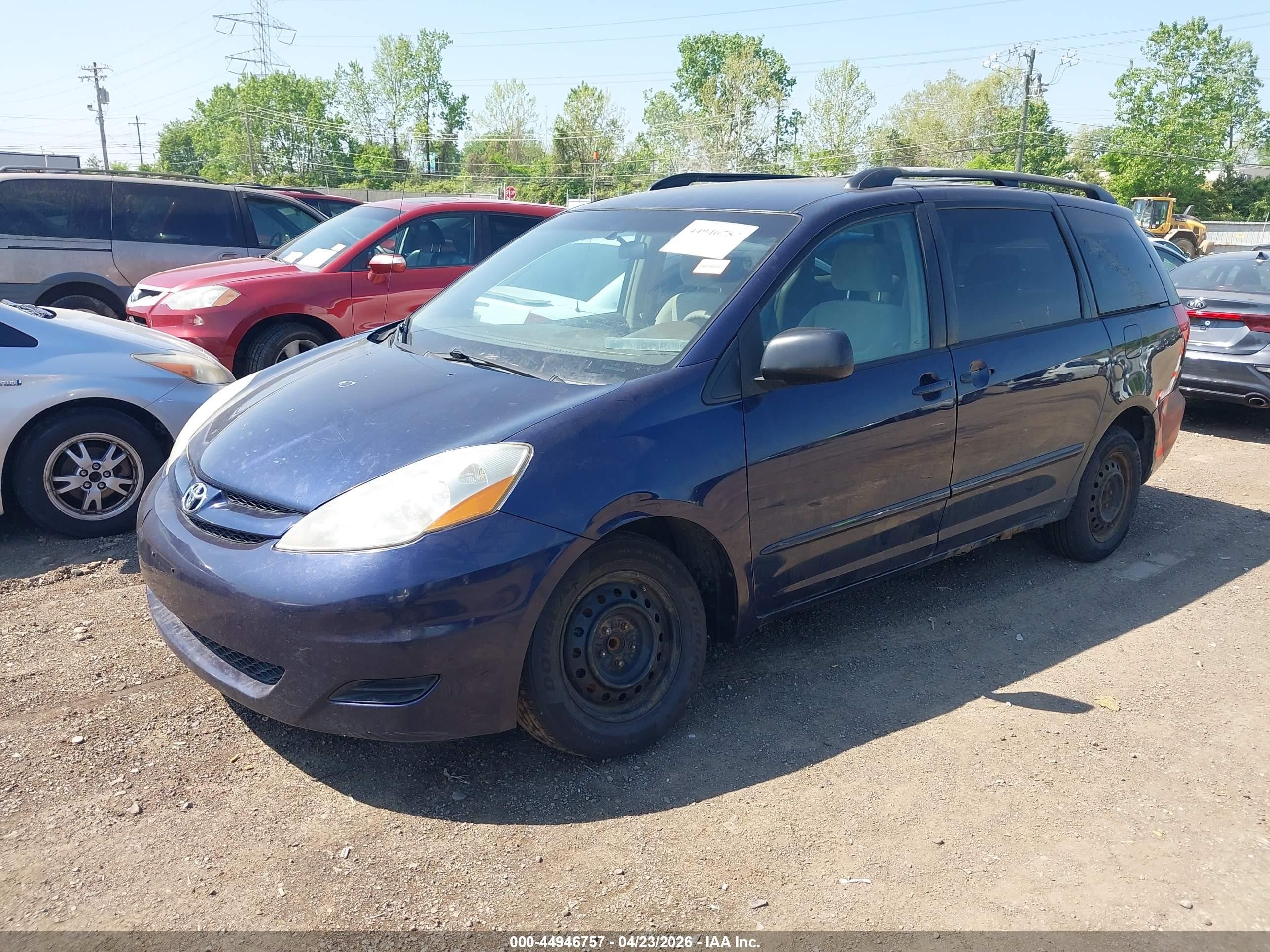 2007 Toyota Sienna Le Dark Blue vin: 5TDZK23C47S029883