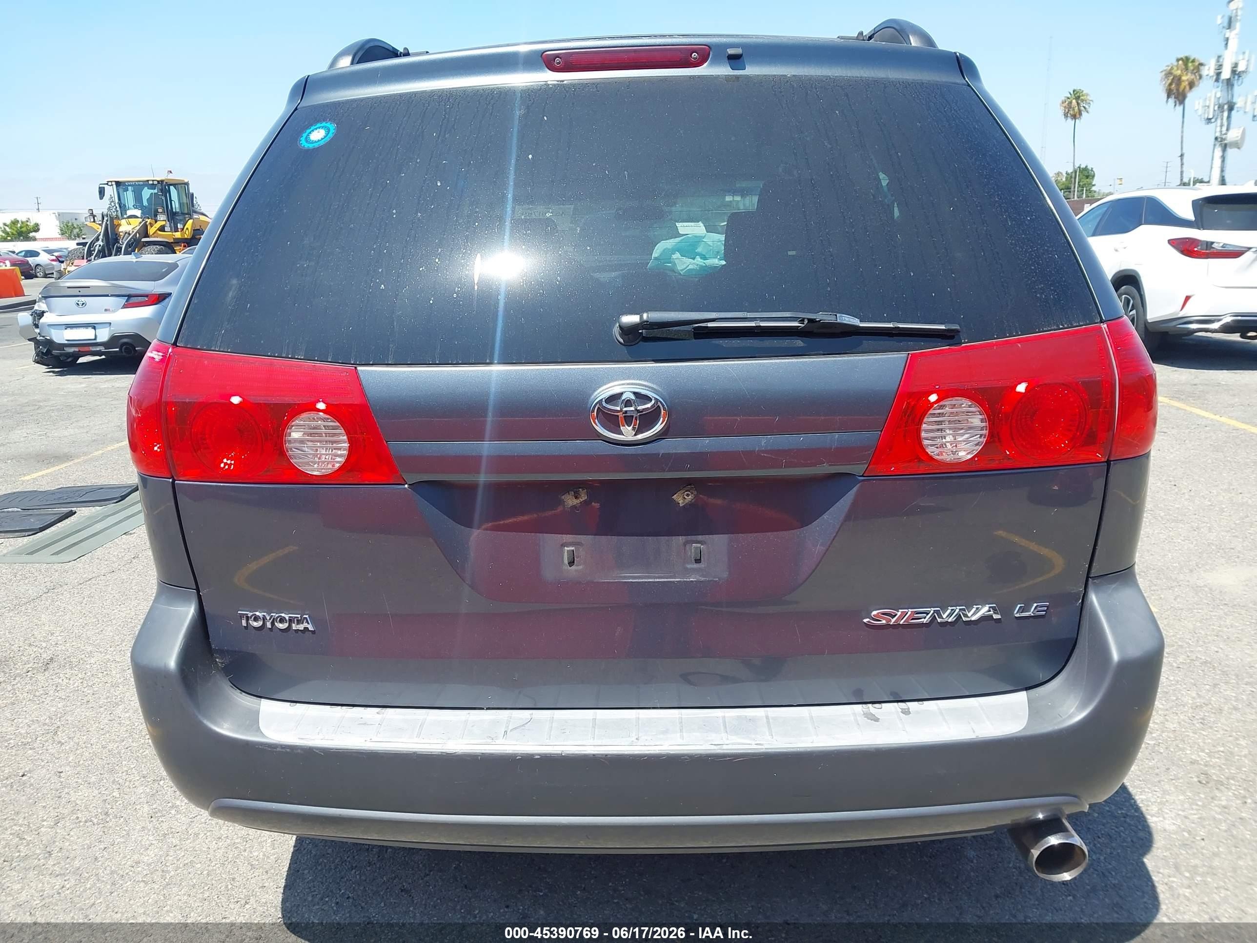 2007 Toyota Sienna Le Dark Blue vin: 5TDZK23C47S055531