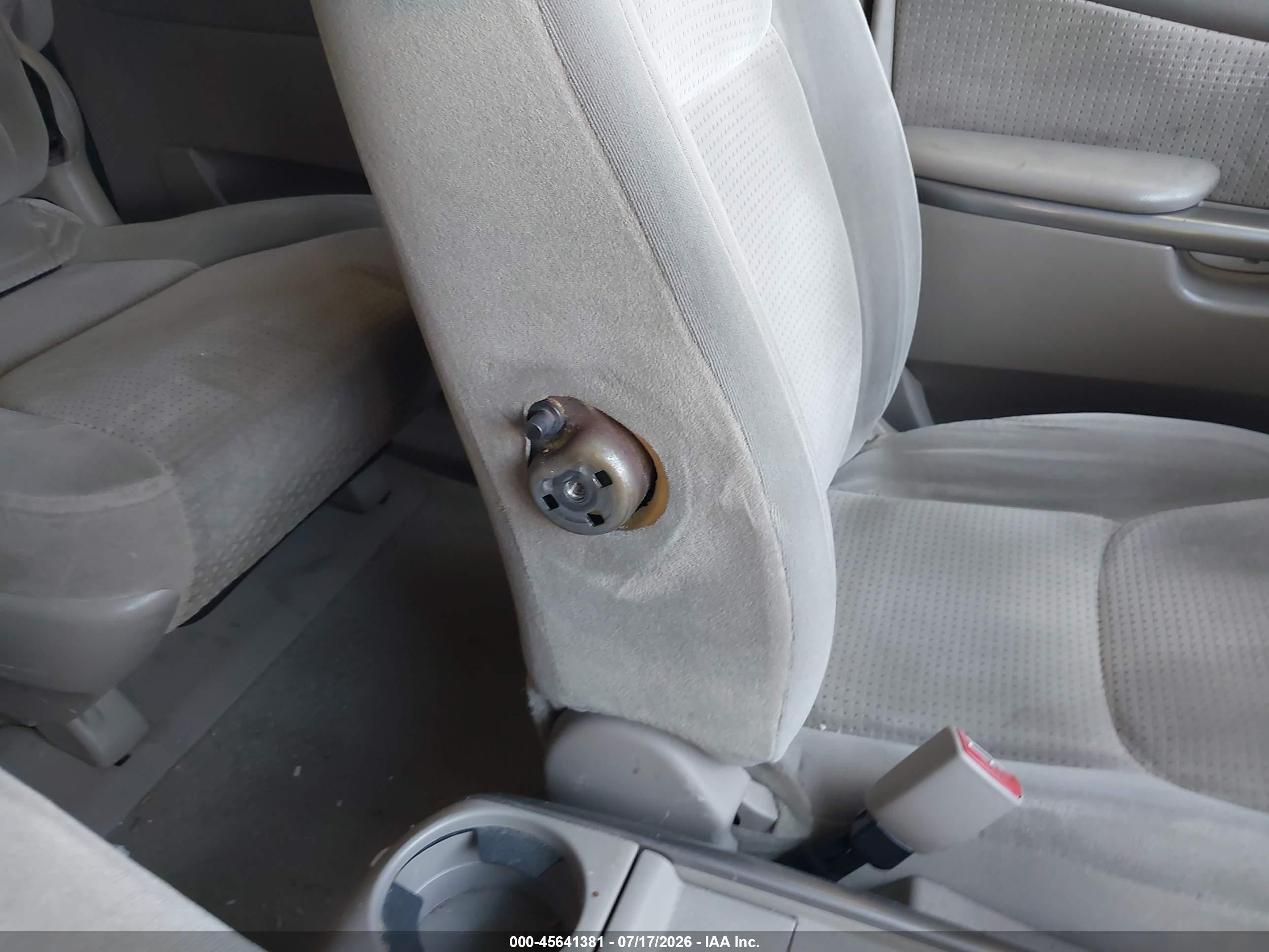 2007 Toyota Sienna Le Beige vin: 5TDZK23C47S081756