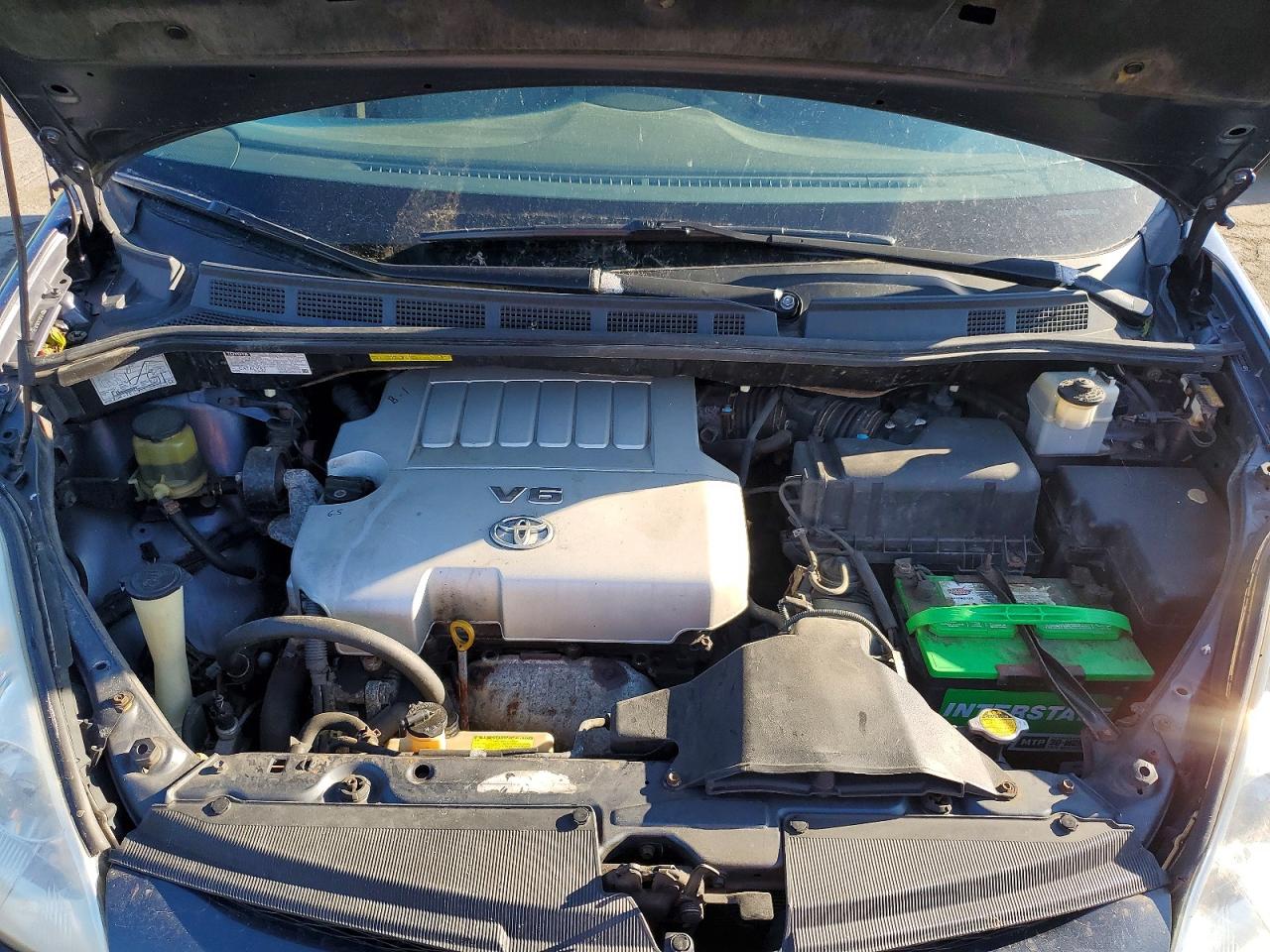 2008 Toyota Sienna Le 7-passenger Серый vin: 5TDZK23C48S115485