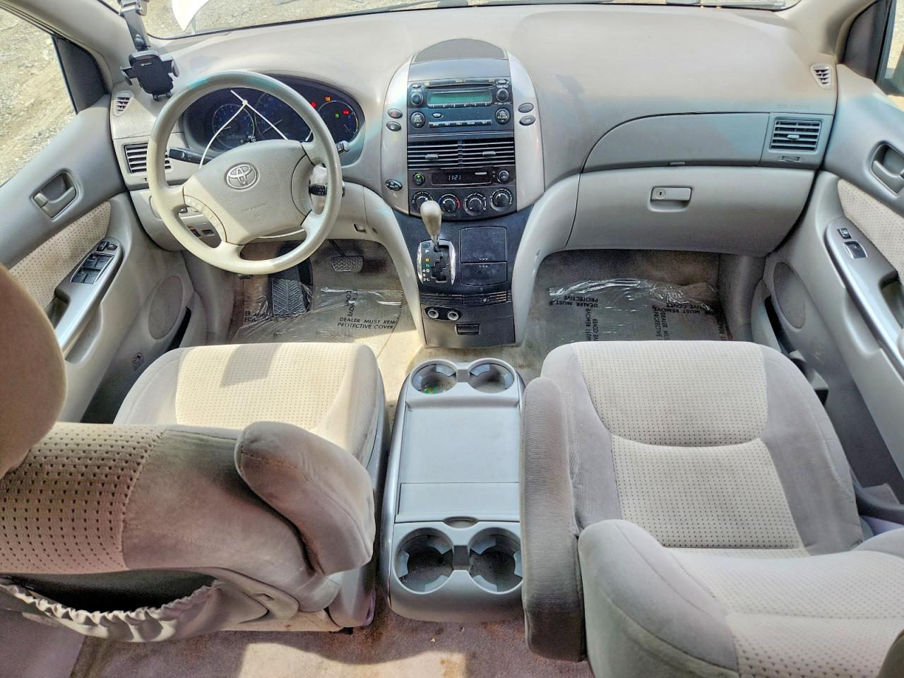 2008 Toyota Sienna Le 8-passenger Silver vin: 5TDZK23C48S139799