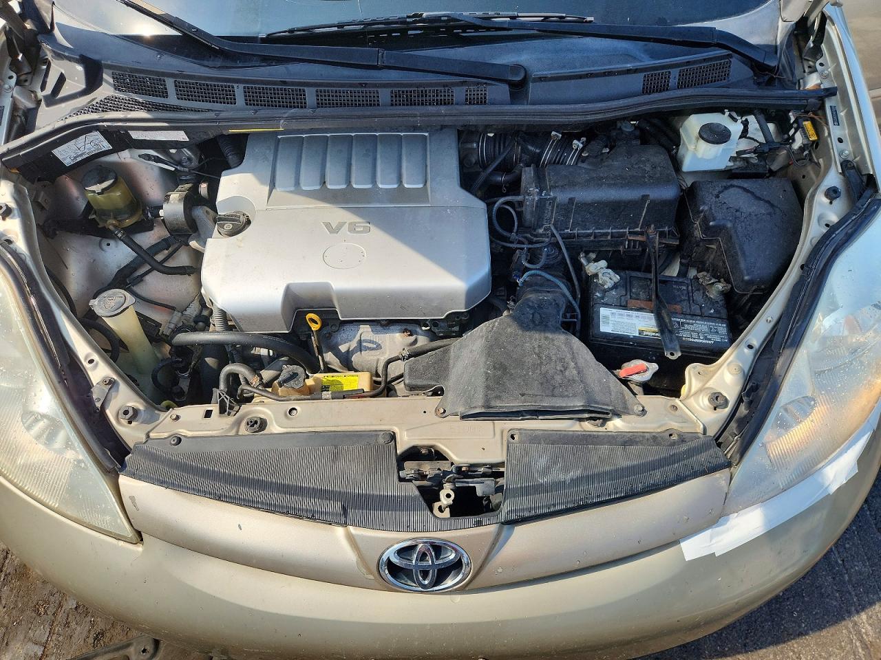2008 Toyota Sienna Le 7-passenger Бежевый vin: 5TDZK23C48S158448