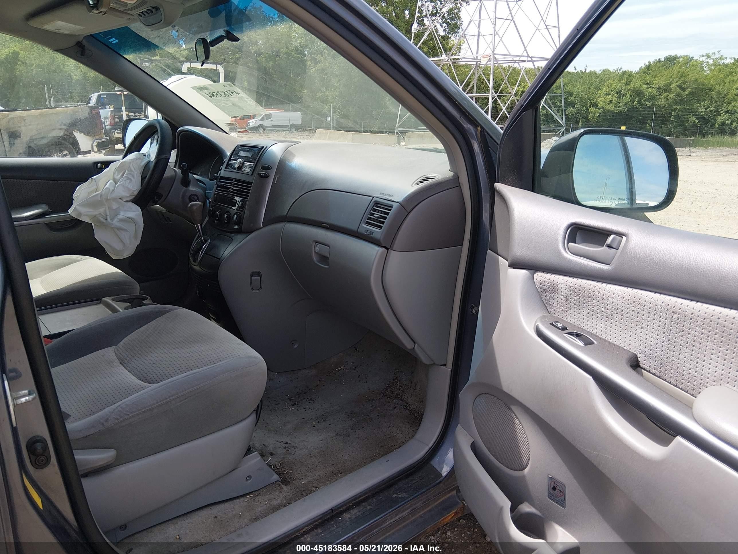 2008 Toyota Sienna Le Blue vin: 5TDZK23C48S160667