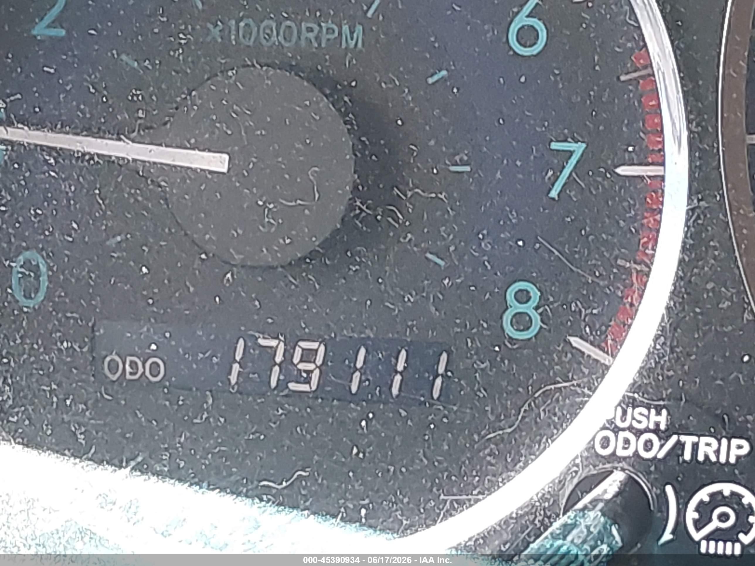 2008 Toyota Sienna Le Золотой vin: 5TDZK23C48S190803