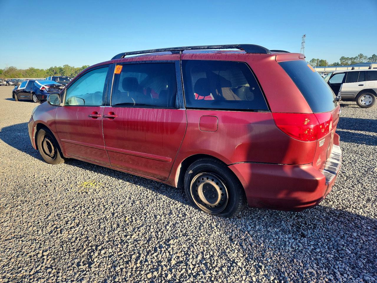2008 Toyota Sienna Le 7-passenger Burgundy vin: 5TDZK23C48S191658