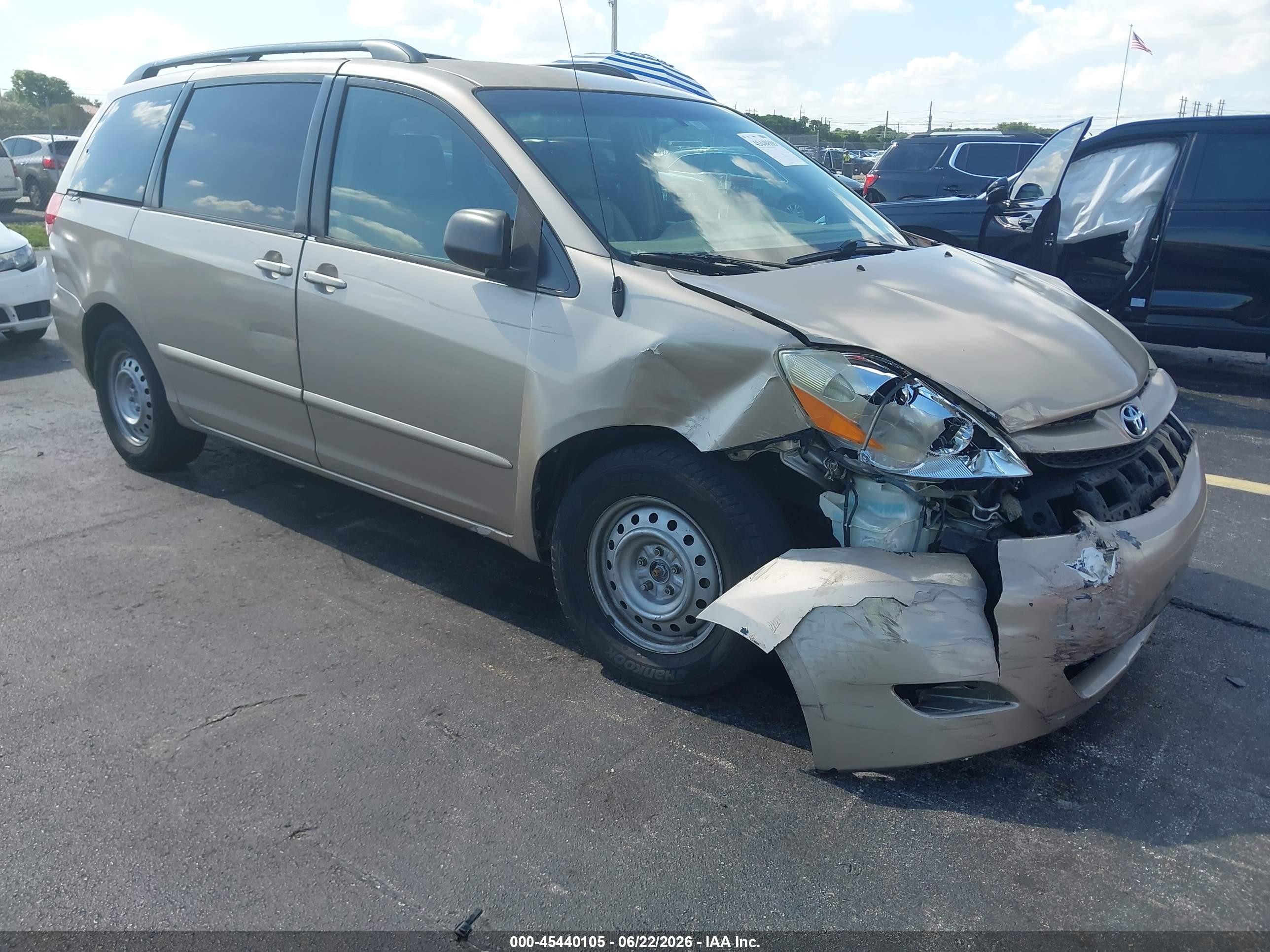 2008 Toyota Sienna Le Gold vin: 5TDZK23C48S192969