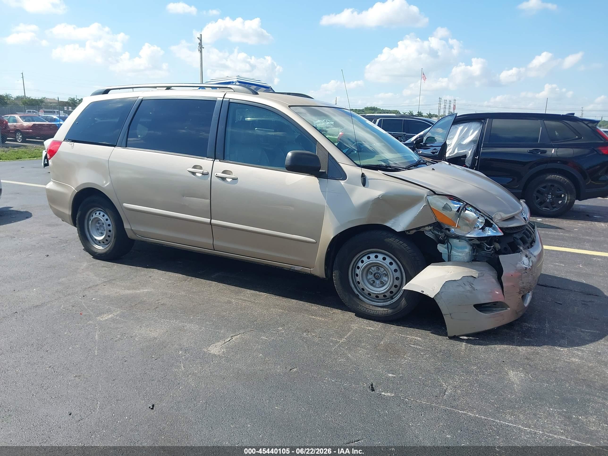 2008 Toyota Sienna Le Gold vin: 5TDZK23C48S192969