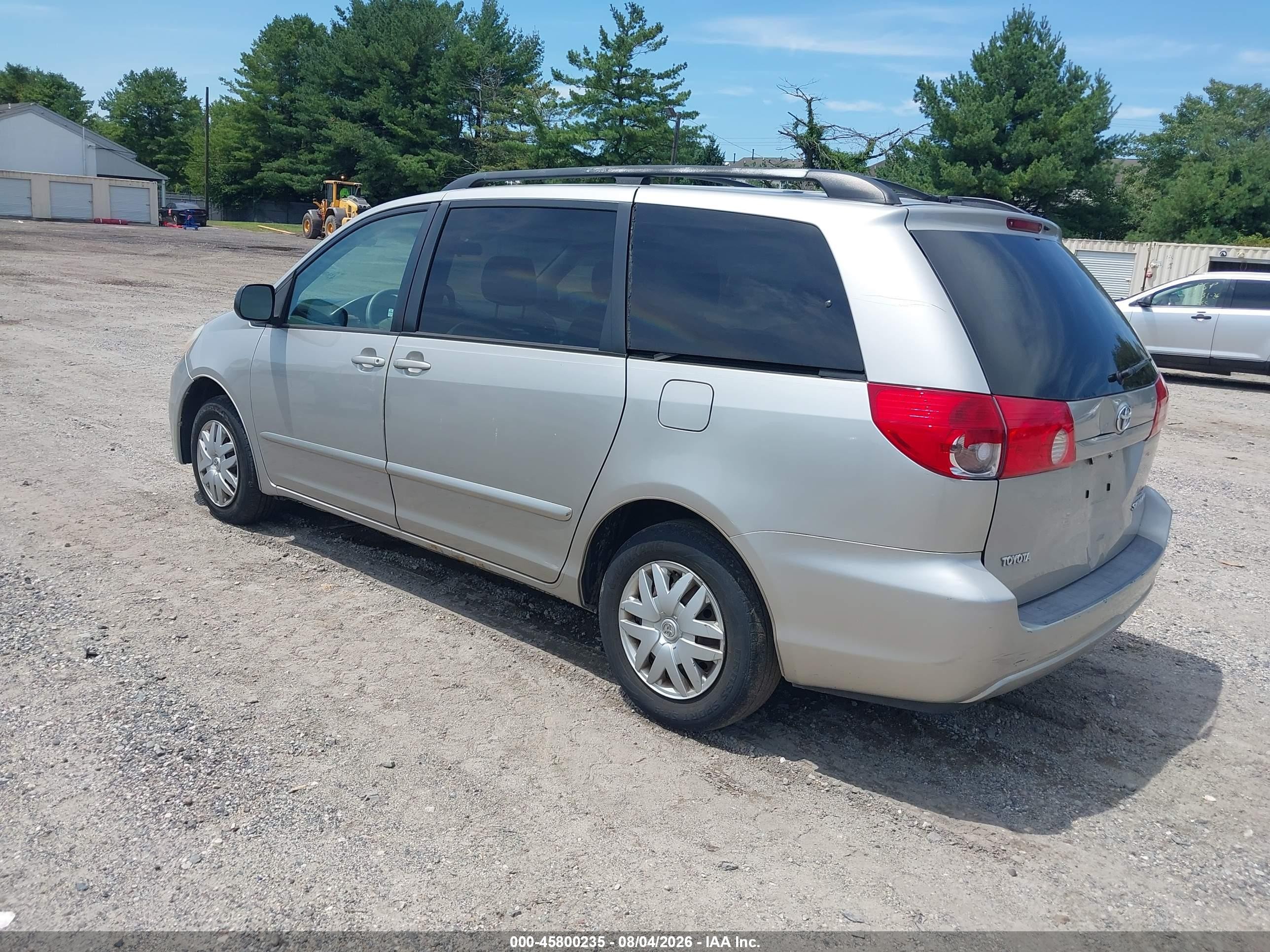 2008 Toyota Sienna Le Silver vin: 5TDZK23C48S196875
