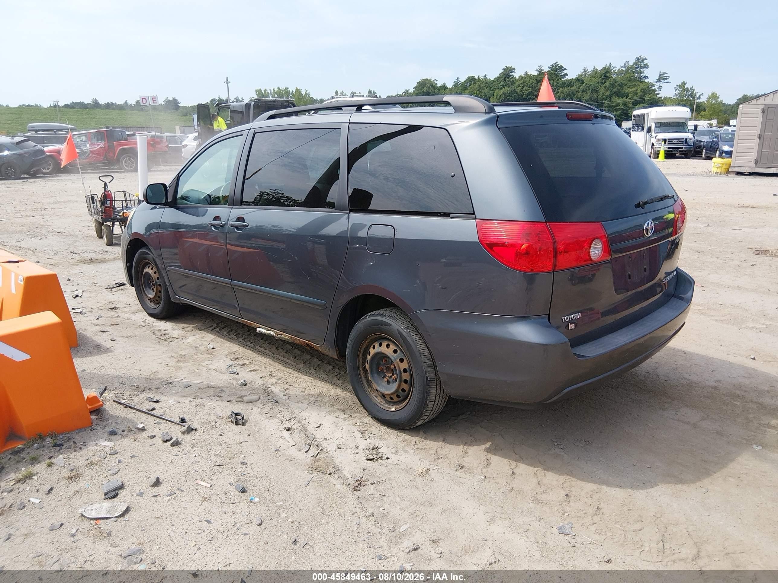 2008 Toyota Sienna Le Light Blue vin: 5TDZK23C48S206630