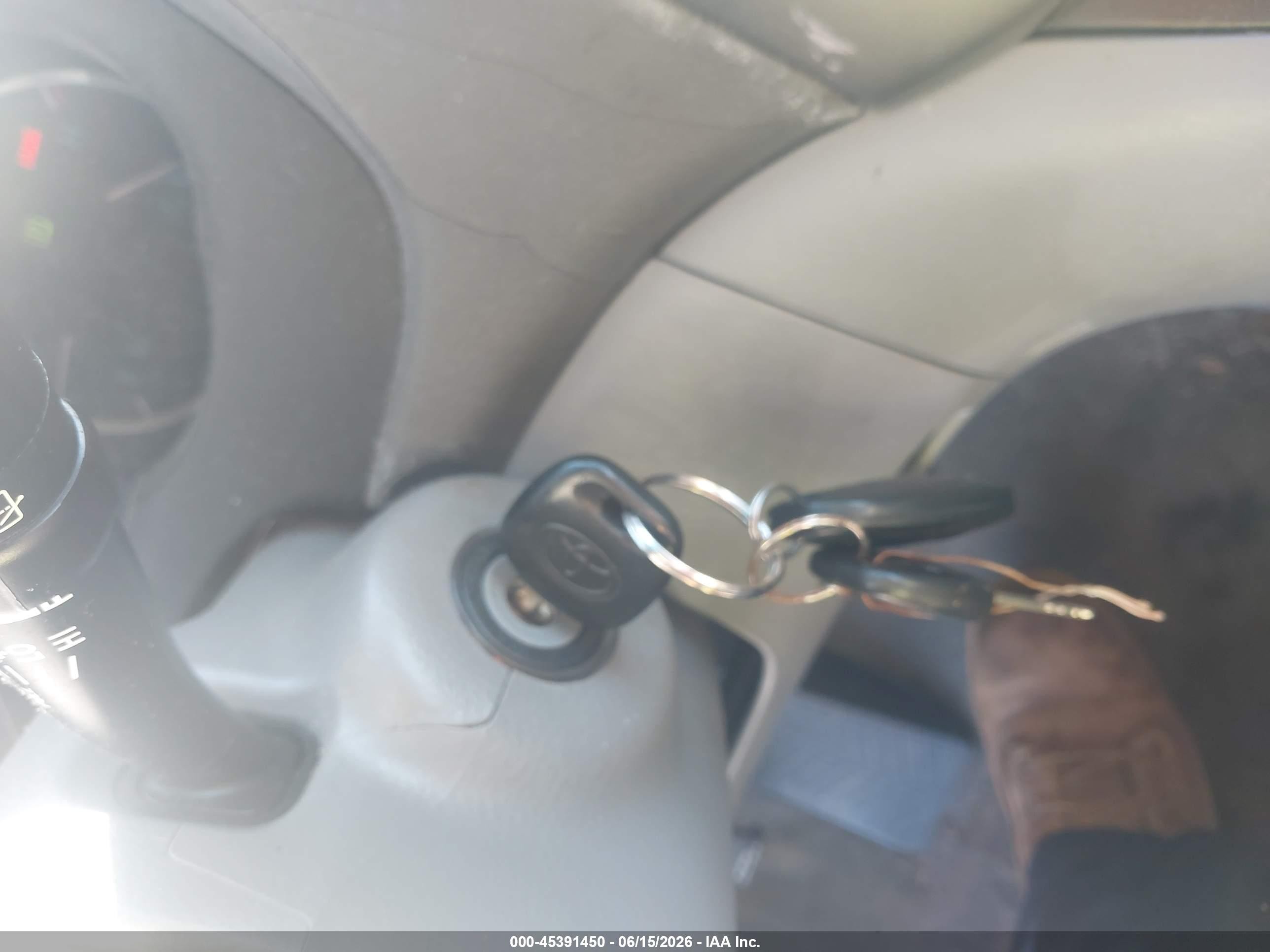 2008 Toyota Sienna Le Gray vin: 5TDZK23C48S223914