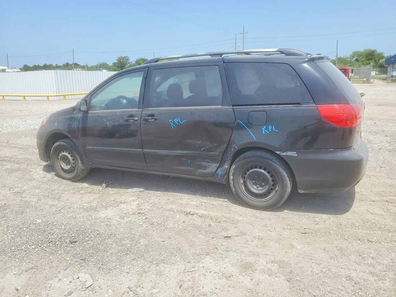 2009 Toyota Sienna Ce 8-passenger Black vin: 5TDZK23C49S255067