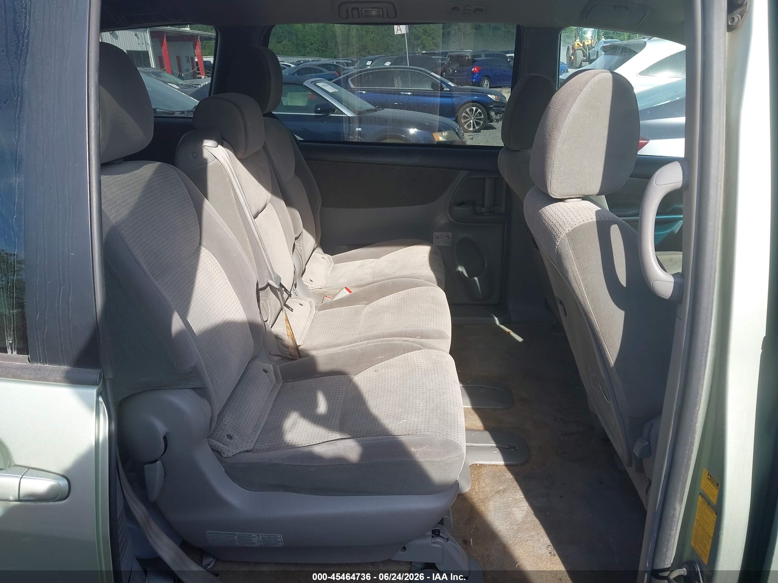 2009 Toyota Sienna Le Green vin: 5TDZK23C49S277411