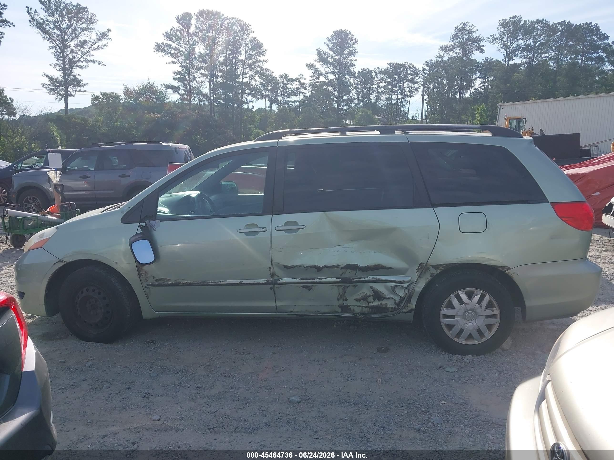2009 Toyota Sienna Le Green vin: 5TDZK23C49S277411