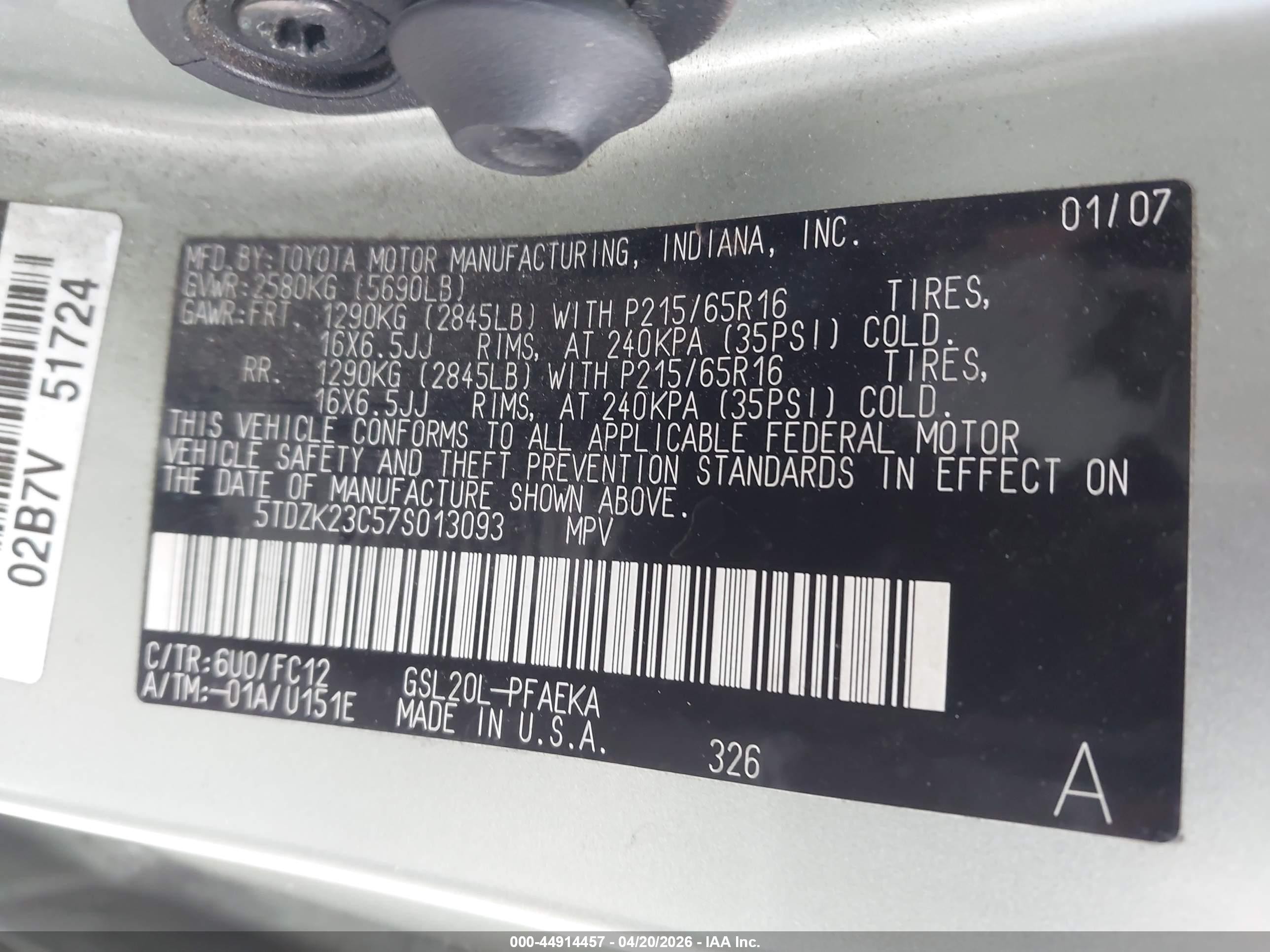 2007 Toyota Sienna Le Green vin: 5TDZK23C57S013093