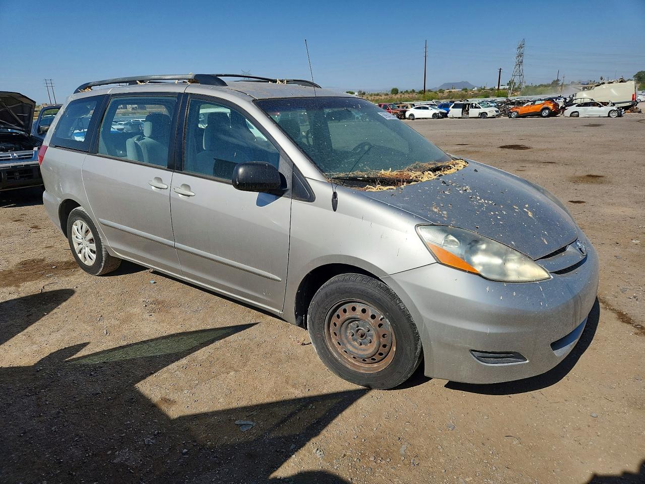 2007 Toyota Sienna Ce 7-passenger Silver vin: 5TDZK23C57S040097
