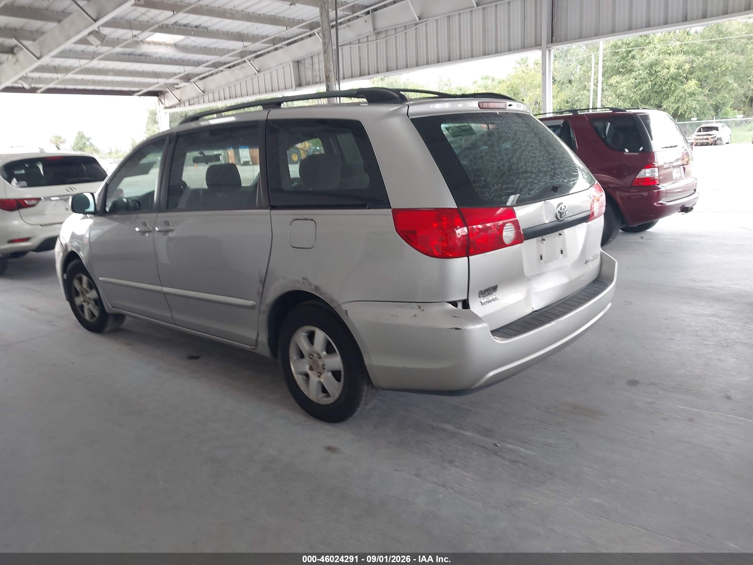2007 Toyota Sienna Ce Silver vin: 5TDZK23C57S044005