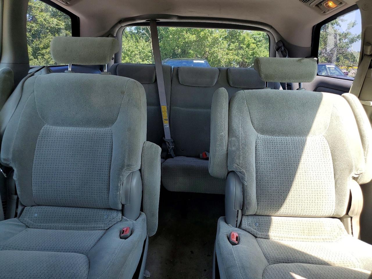 2007 Toyota Sienna Ce 7-passenger Gray vin: 5TDZK23C57S049494