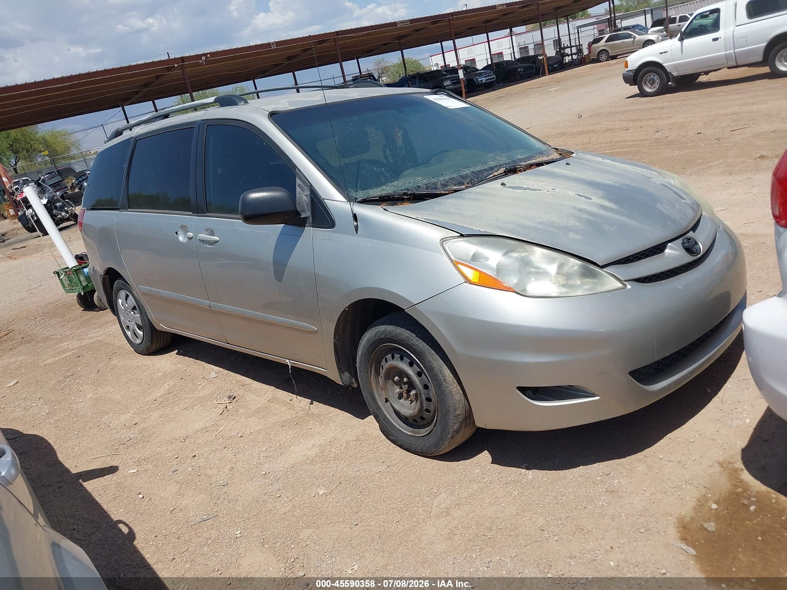 2007 Toyota Sienna Le Silver vin: 5TDZK23C57S054307