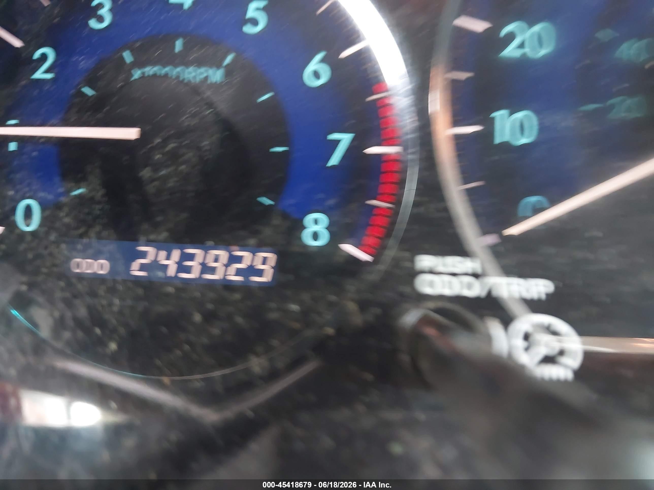 2008 Toyota Sienna Le Зеленый vin: 5TDZK23C58S100932
