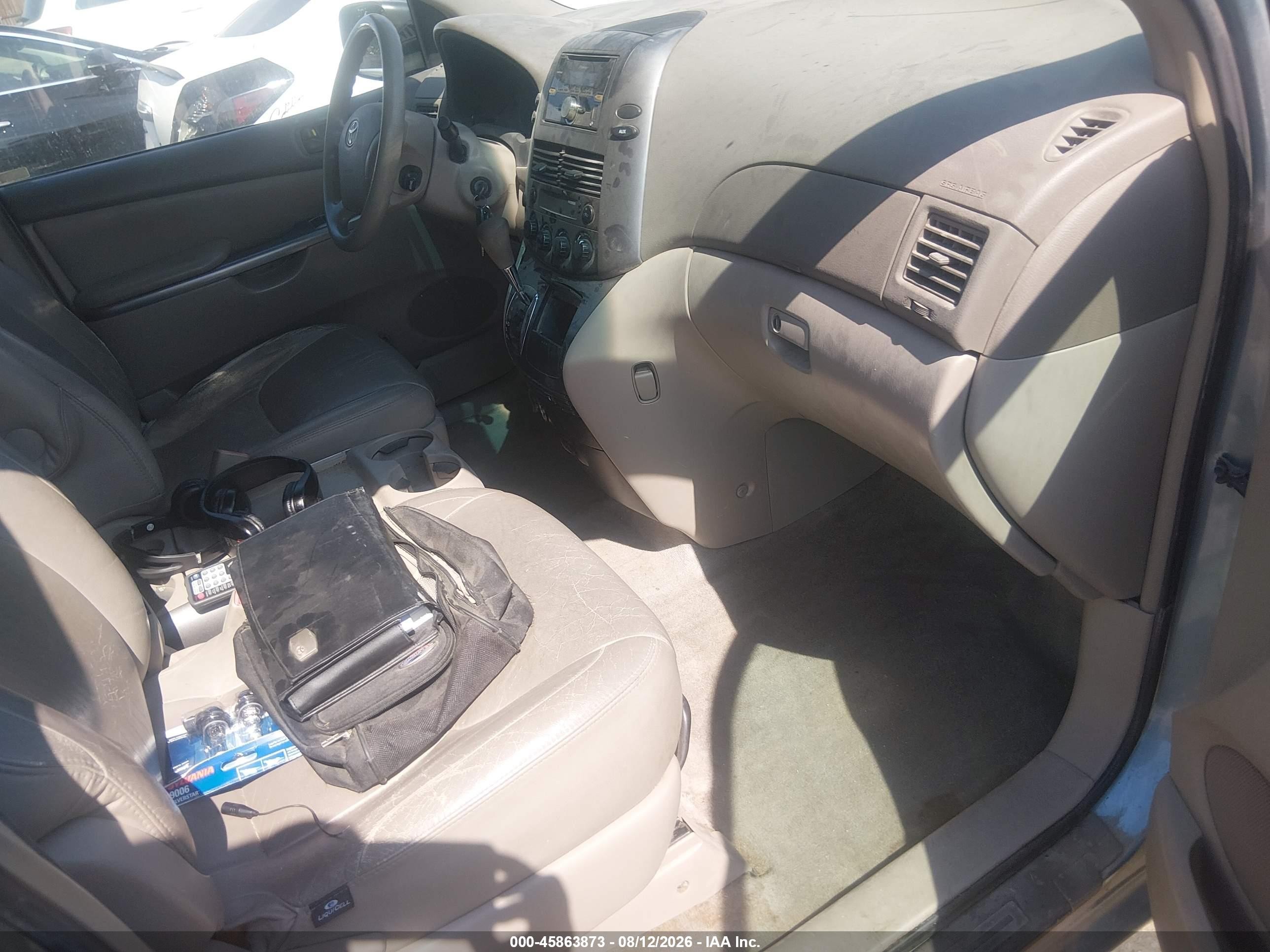 2008 Toyota Sienna Le Синий vin: 5TDZK23C58S118413
