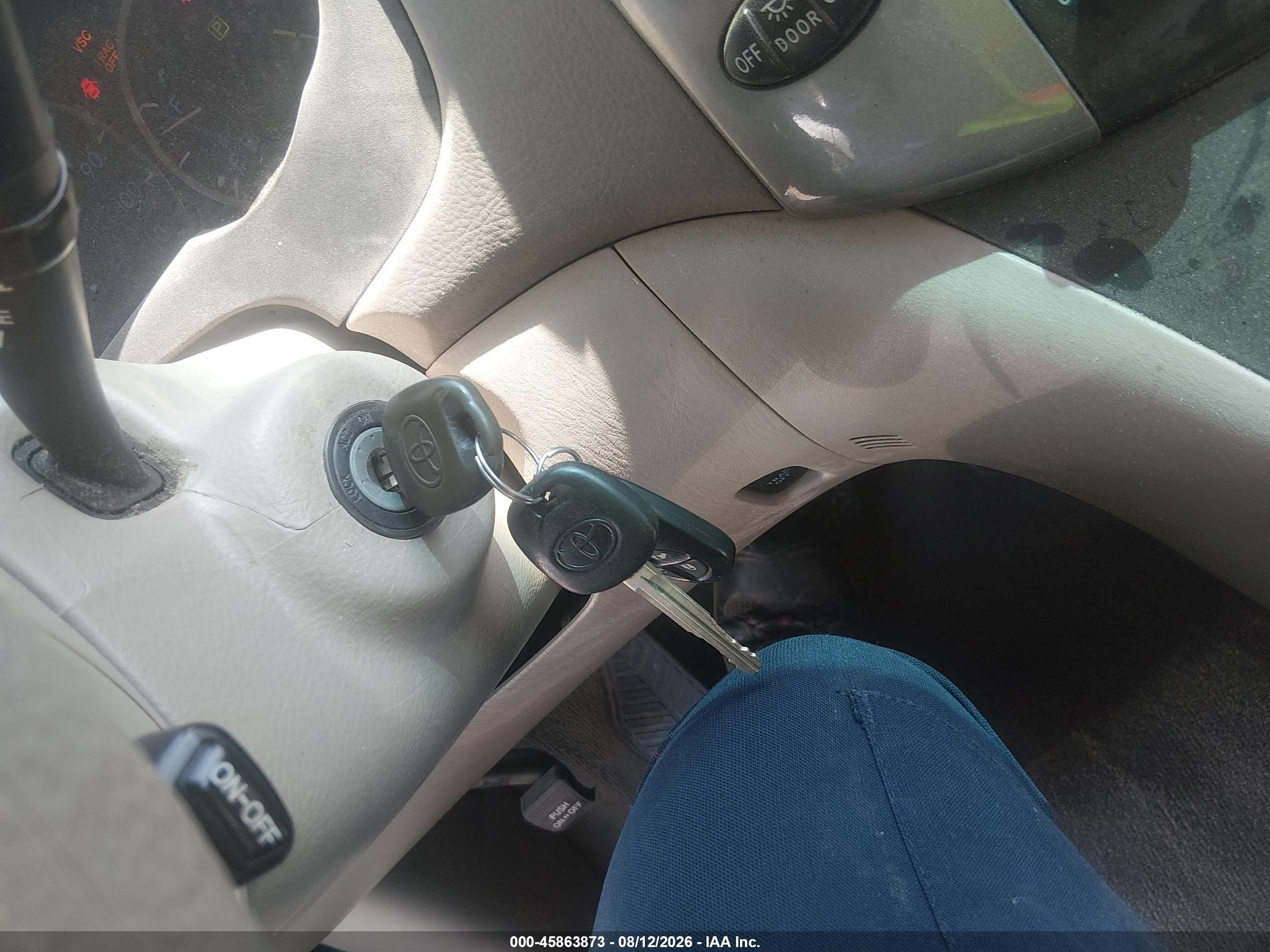 2008 Toyota Sienna Le Синий vin: 5TDZK23C58S118413