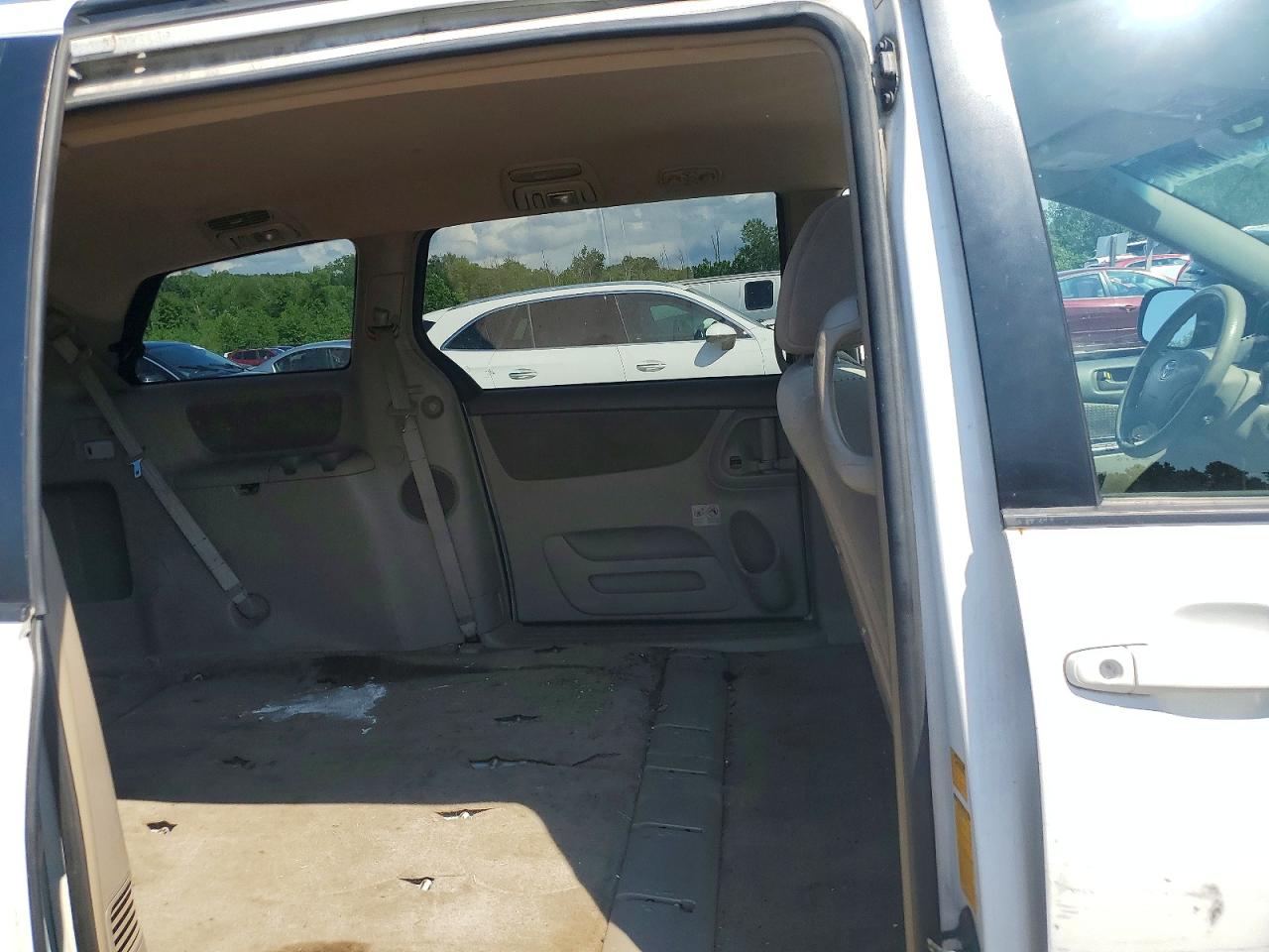 2008 Toyota Sienna Le 7-passenger Белый vin: 5TDZK23C58S125099