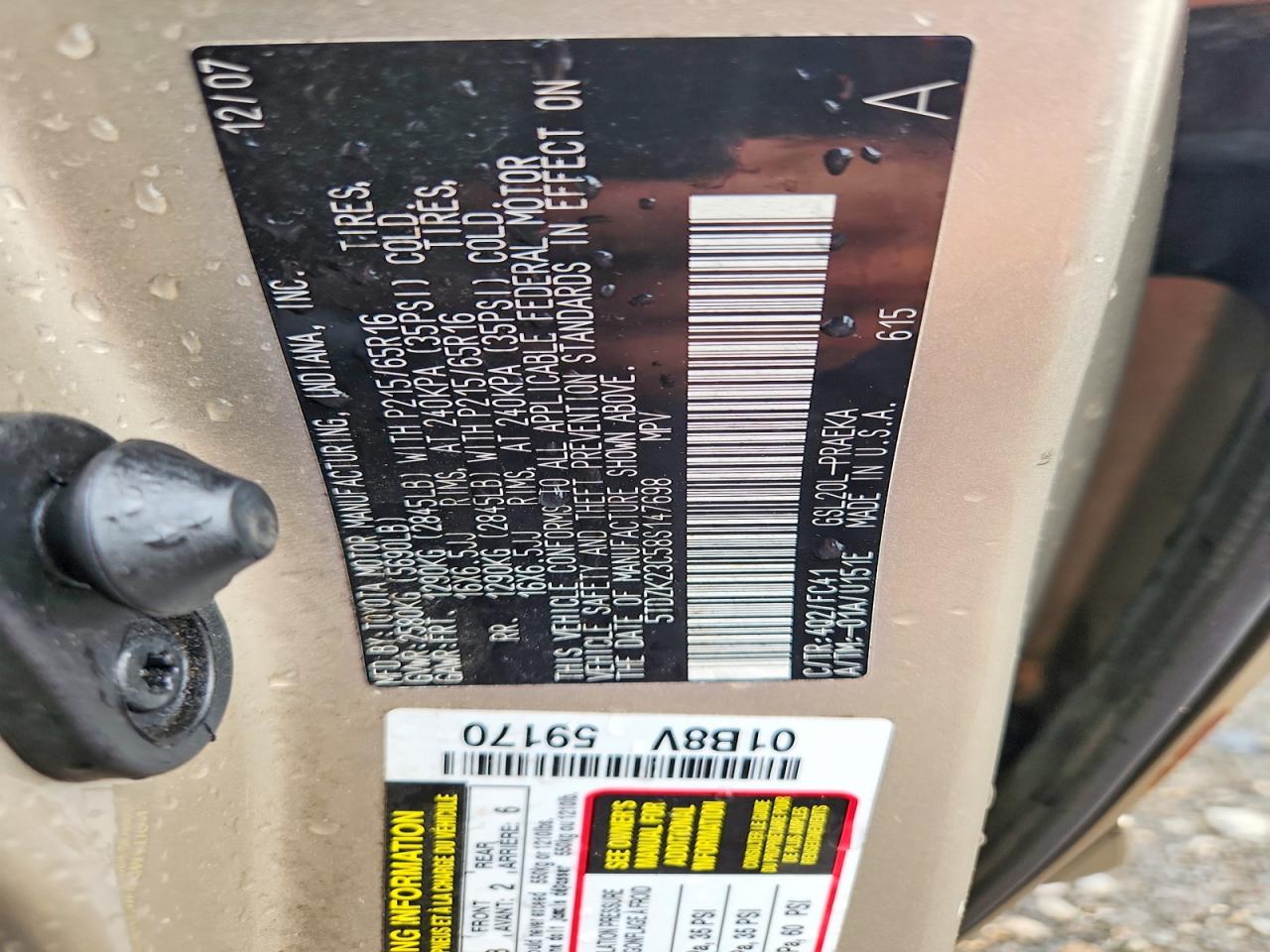 2008 Toyota Sienna Le 8-passenger Золотой vin: 5TDZK23C58S147698