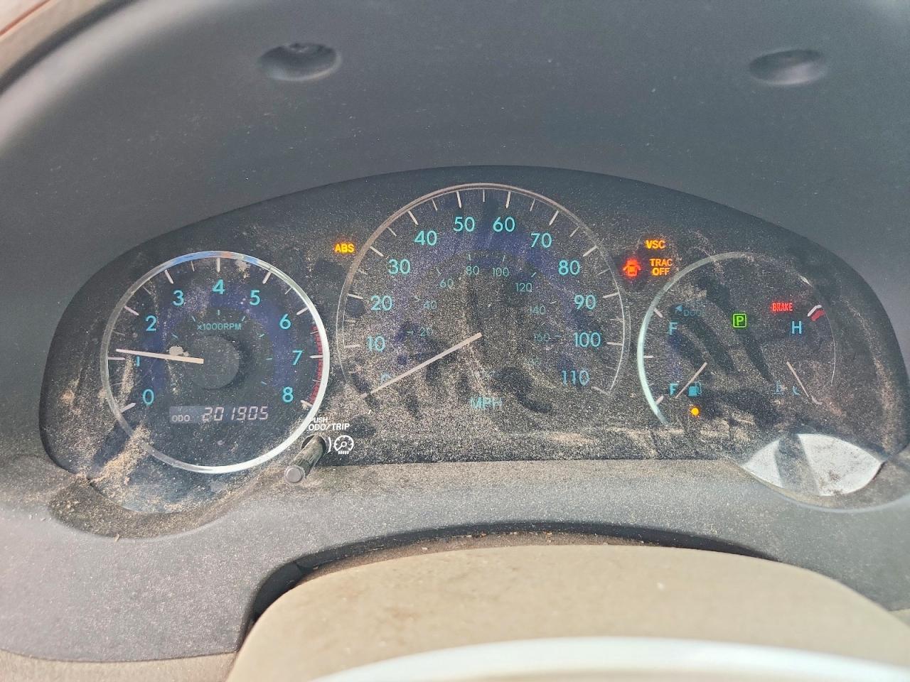 2008 Toyota Sienna Le 8-passenger Золотой vin: 5TDZK23C58S147698