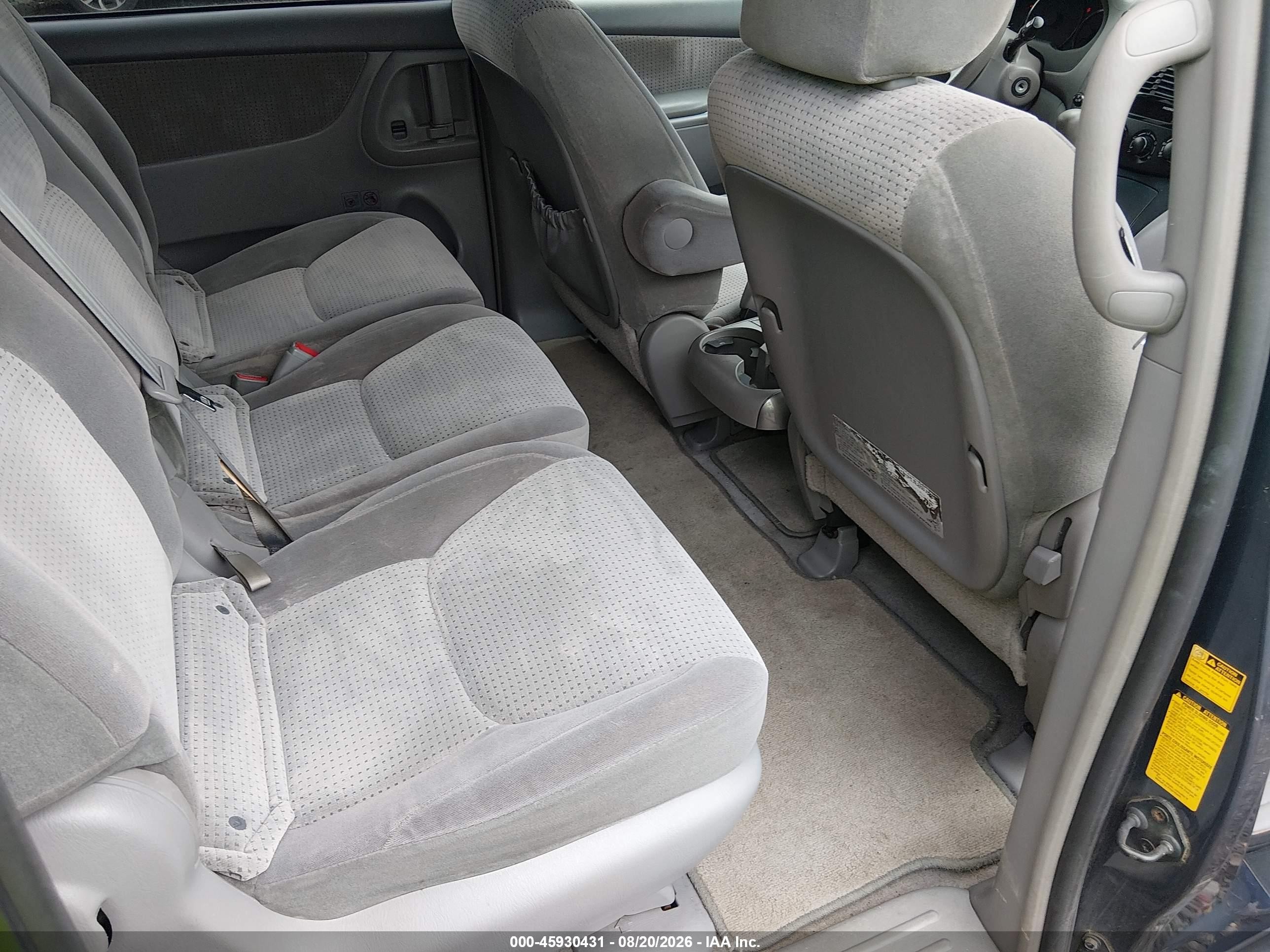 2008 Toyota Sienna Le Blue vin: 5TDZK23C58S156479