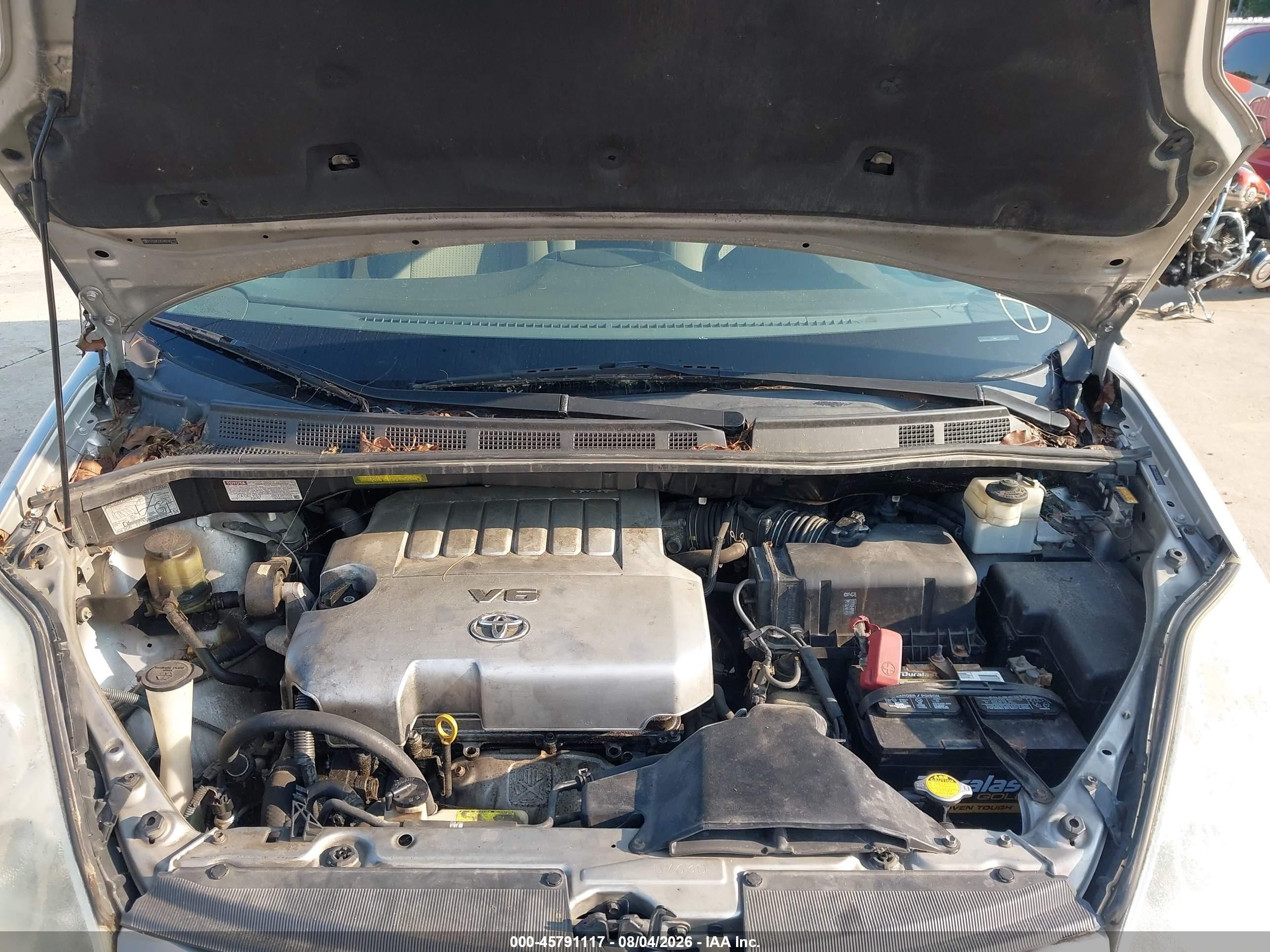 2008 Toyota Sienna Le Серебряный vin: 5TDZK23C58S182113