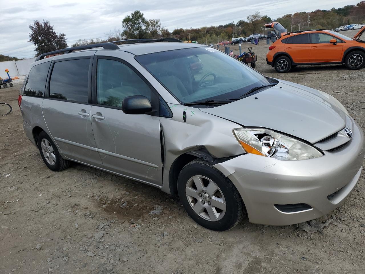 2009 Toyota Sienna Ce Silver vin: 5TDZK23C59S275974