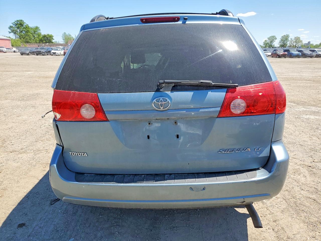 2007 Toyota Sienna Ce 7-passenger Blue vin: 5TDZK23C67S021557