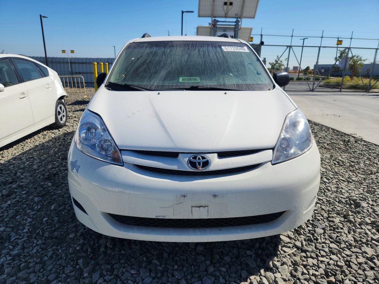 2007 Toyota Sienna Ce 8-passenger White vin: 5TDZK23C67S033076