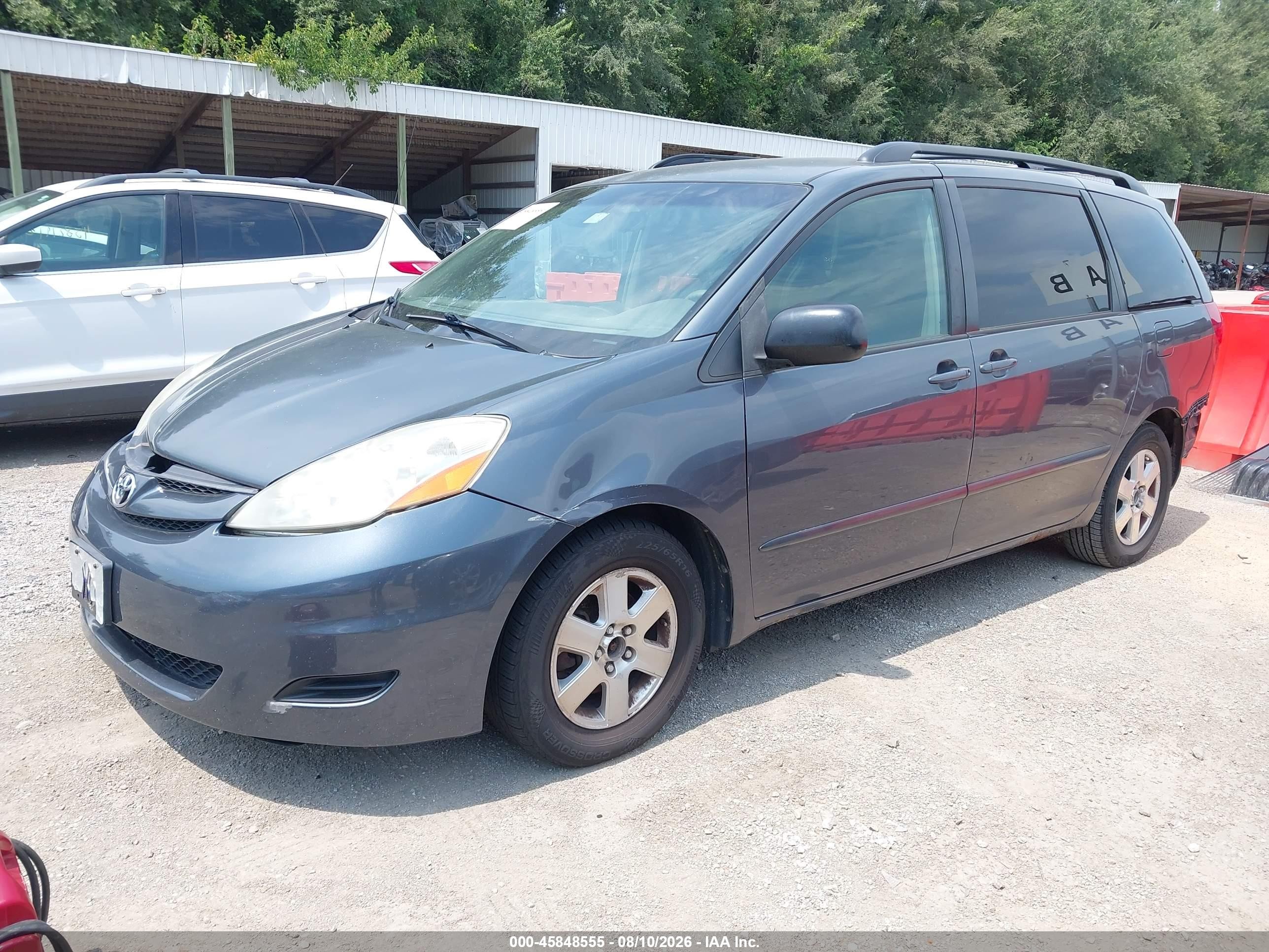 2007 Toyota Sienna Le Light Blue vin: 5TDZK23C67S072590