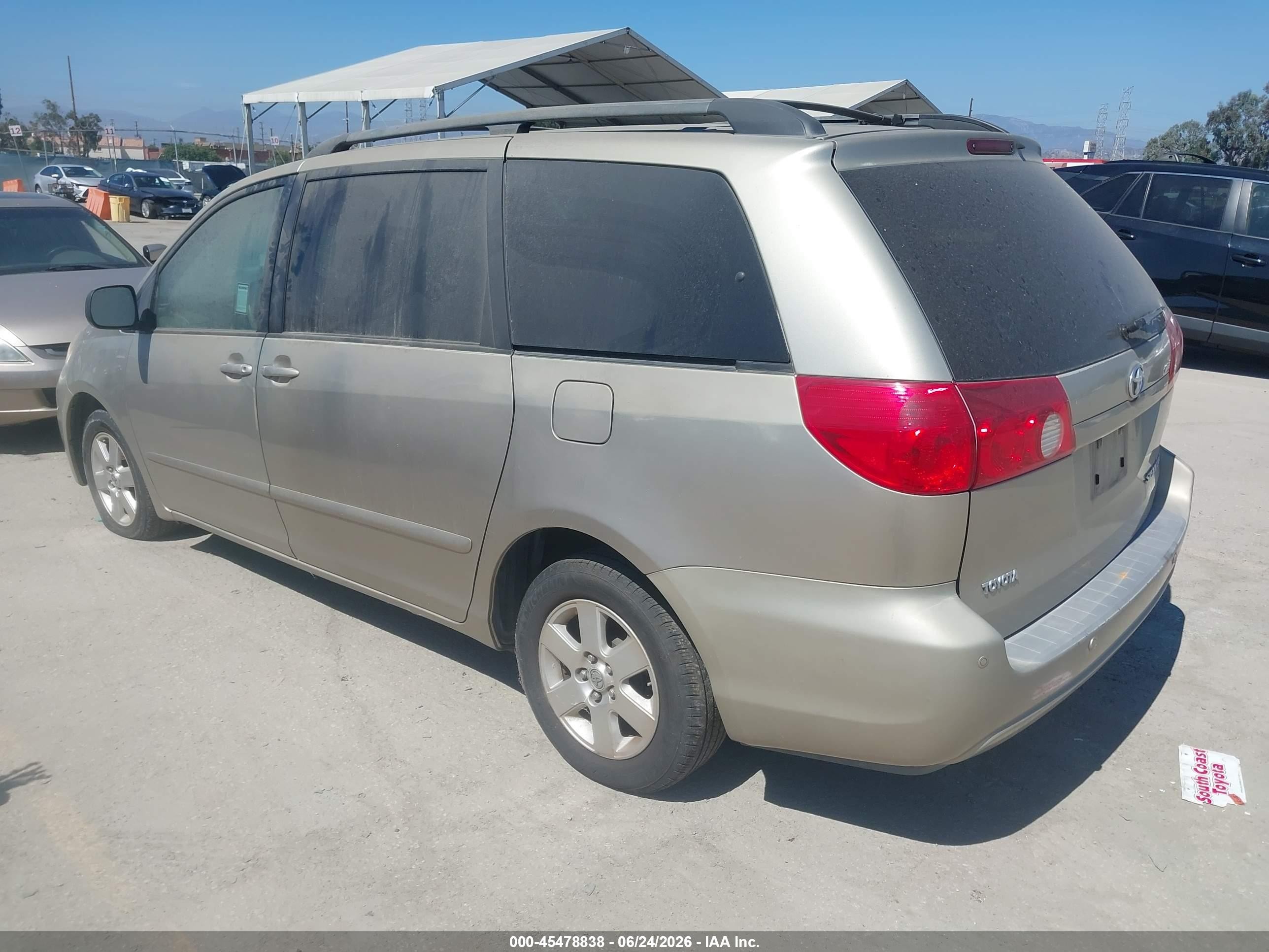 2007 Toyota Sienna Le Gold vin: 5TDZK23C67S076509